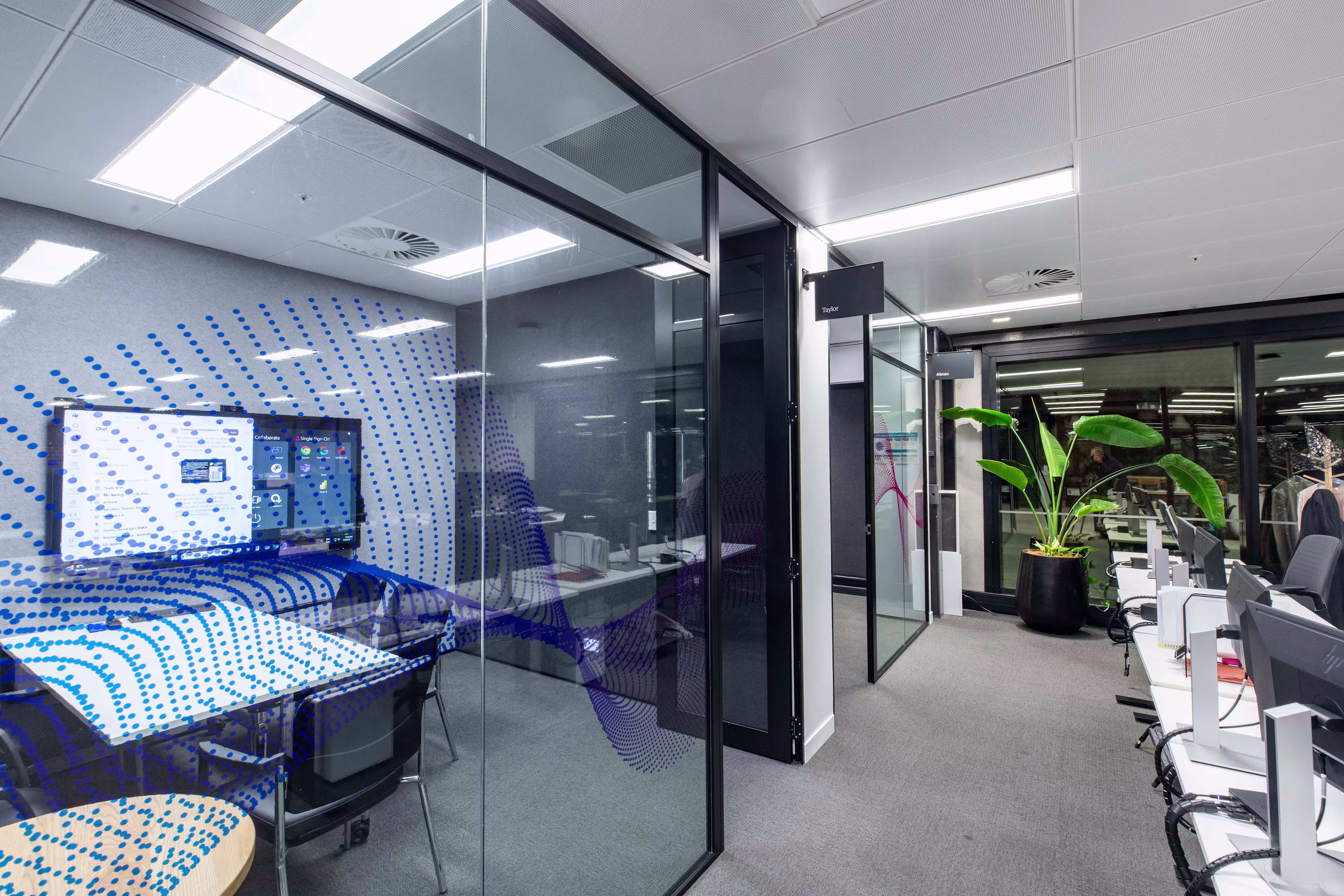 139 Pakenham Street W