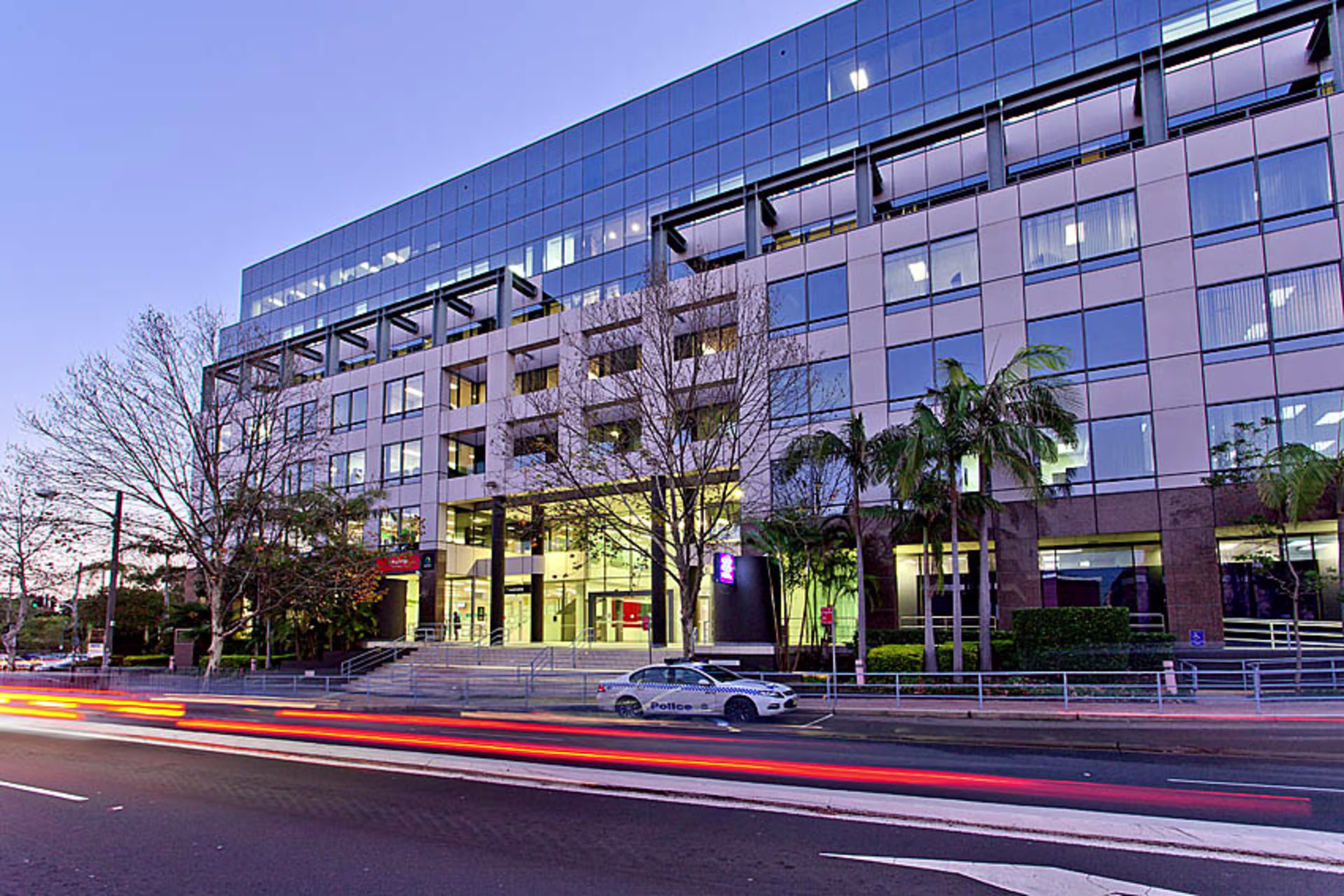 2 - 14 Meredith Street