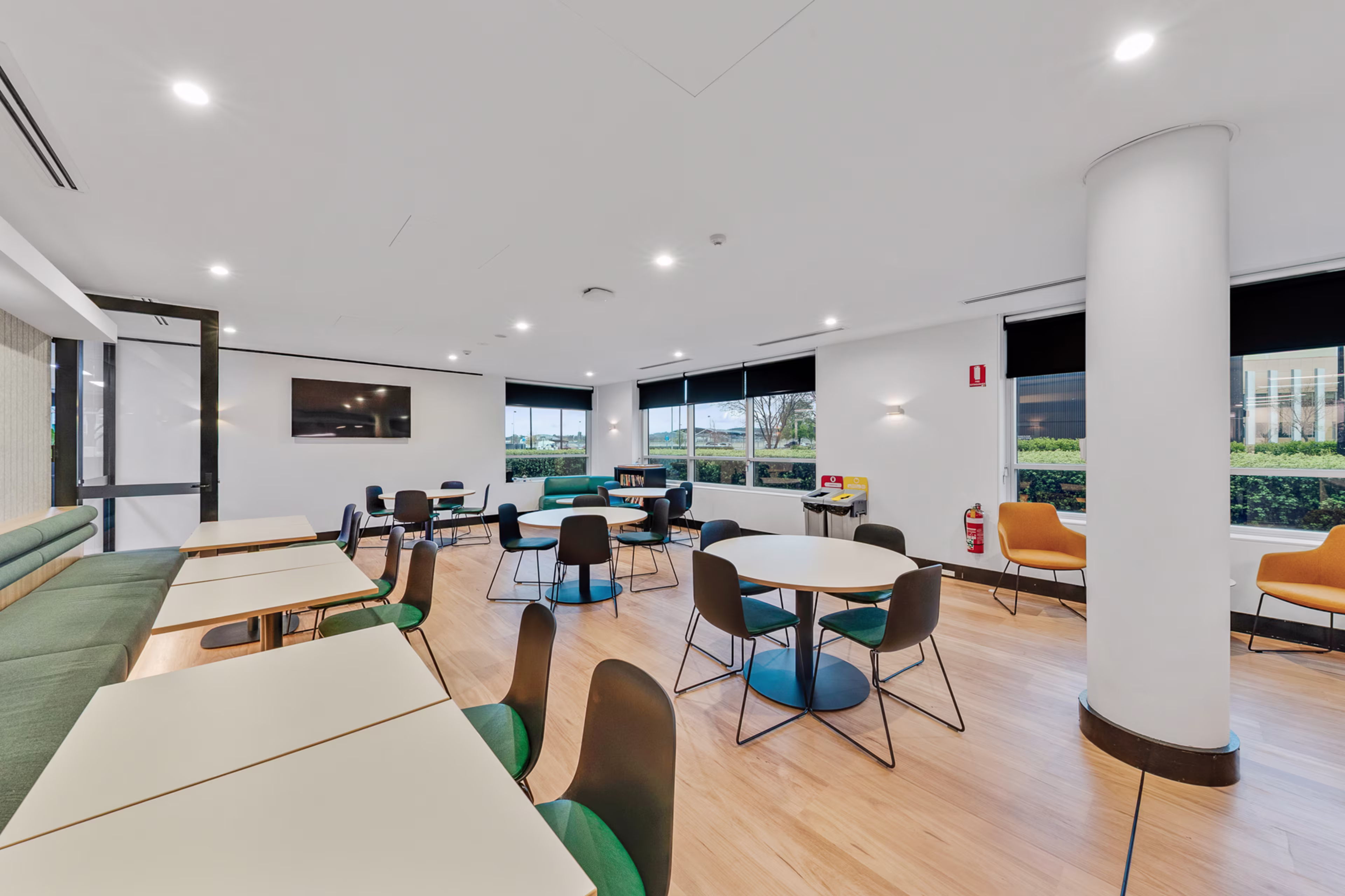 4 Brindabella Circuit