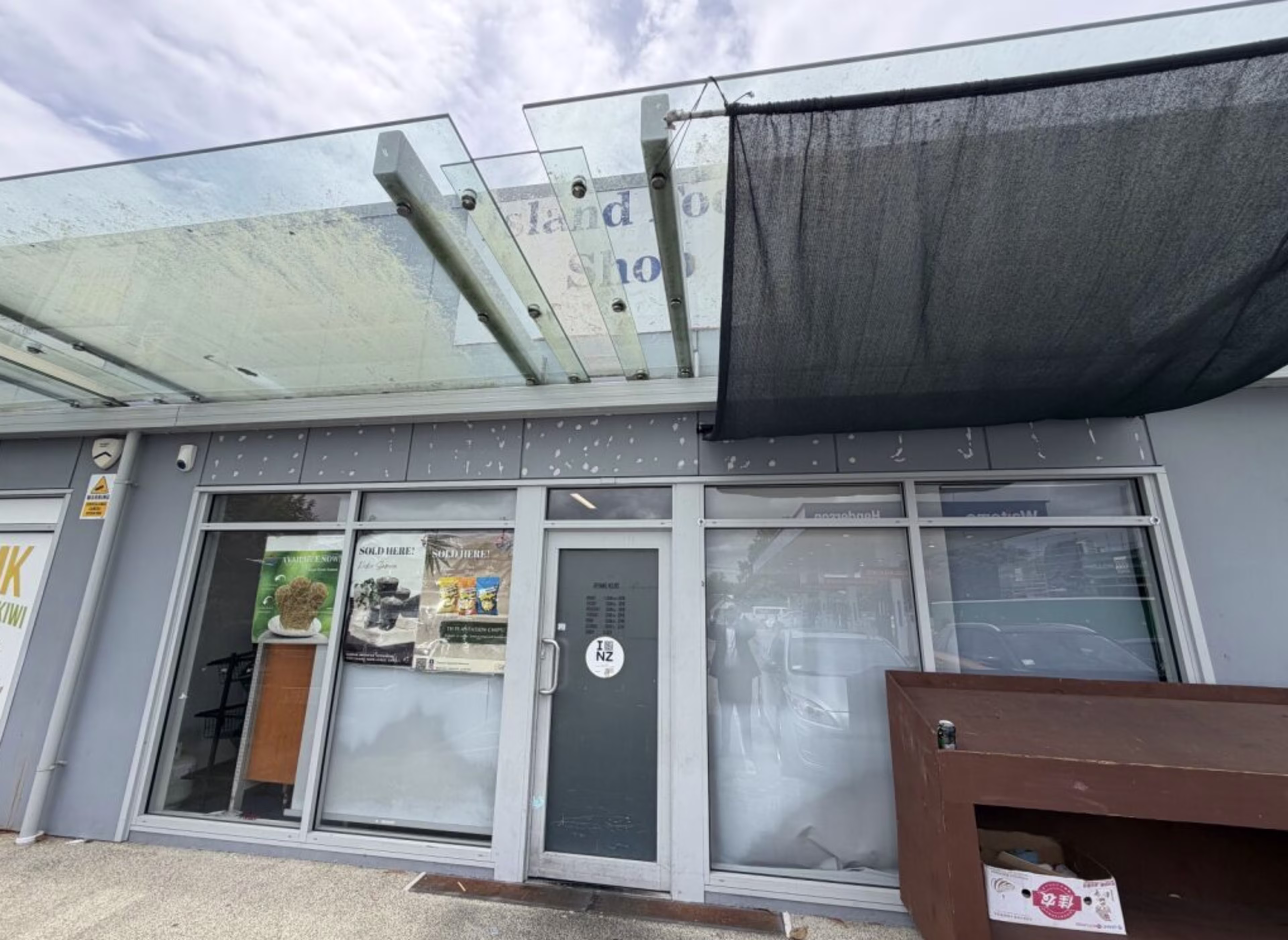 124 Henderson Valley Road