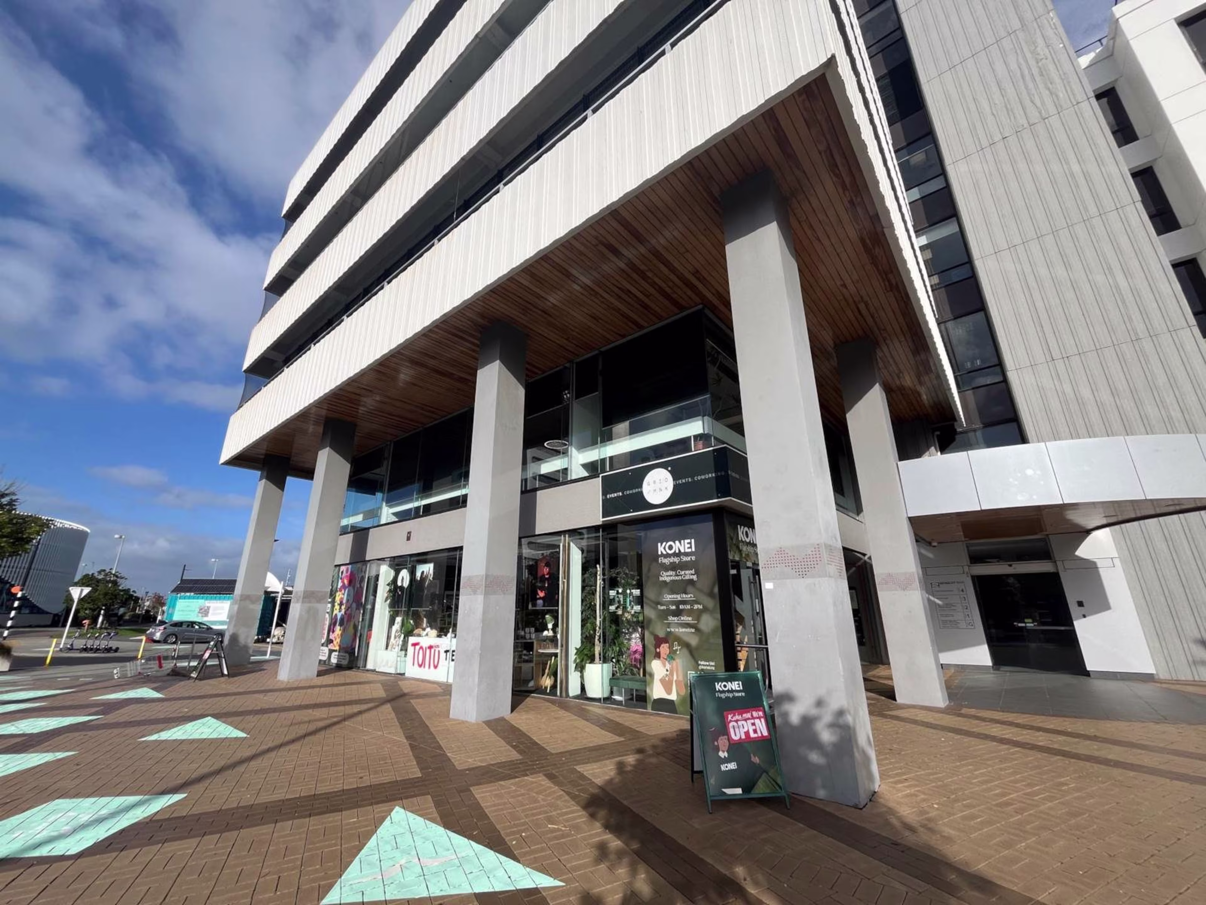 2 Osterley Way