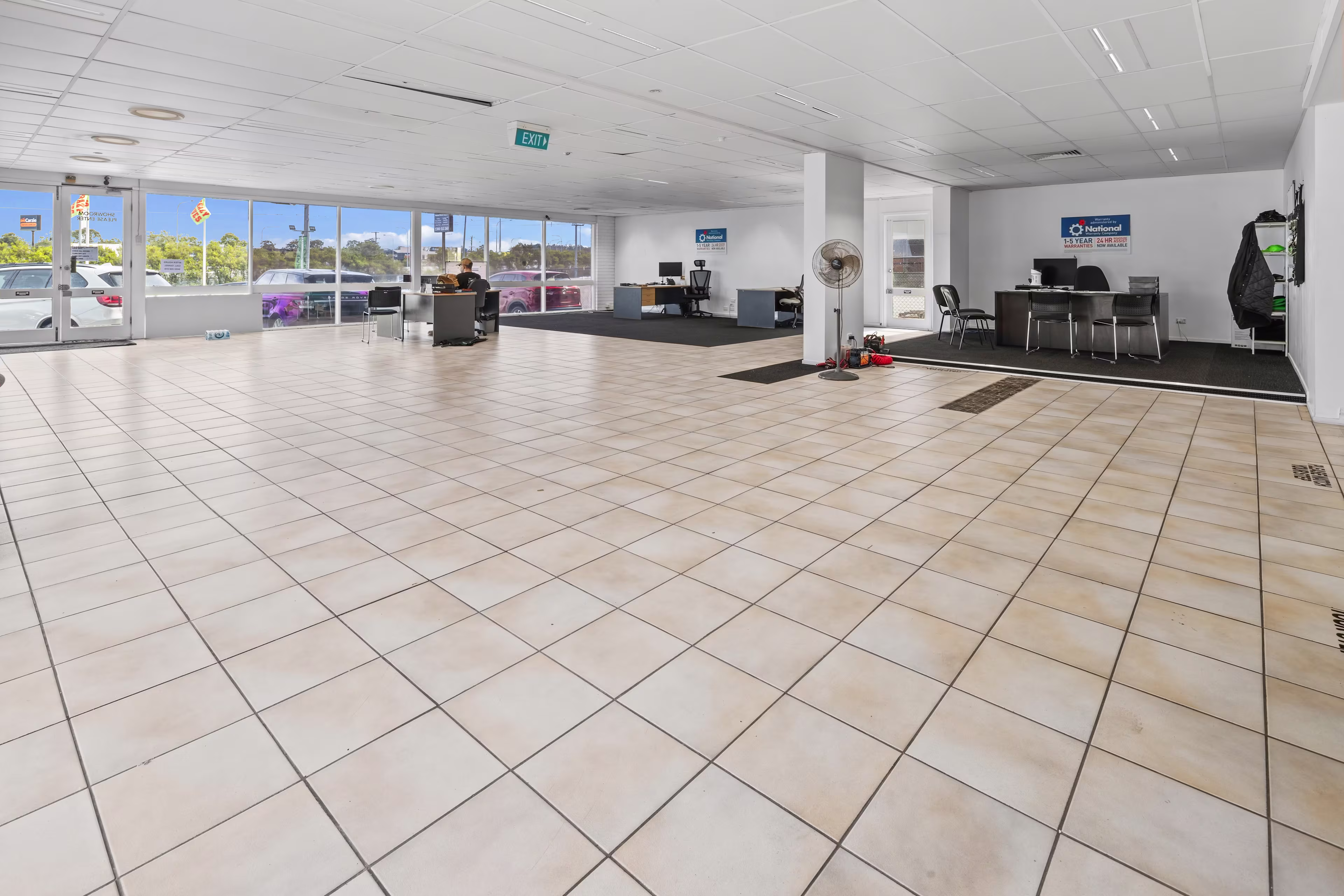 3366 Pacific Highway