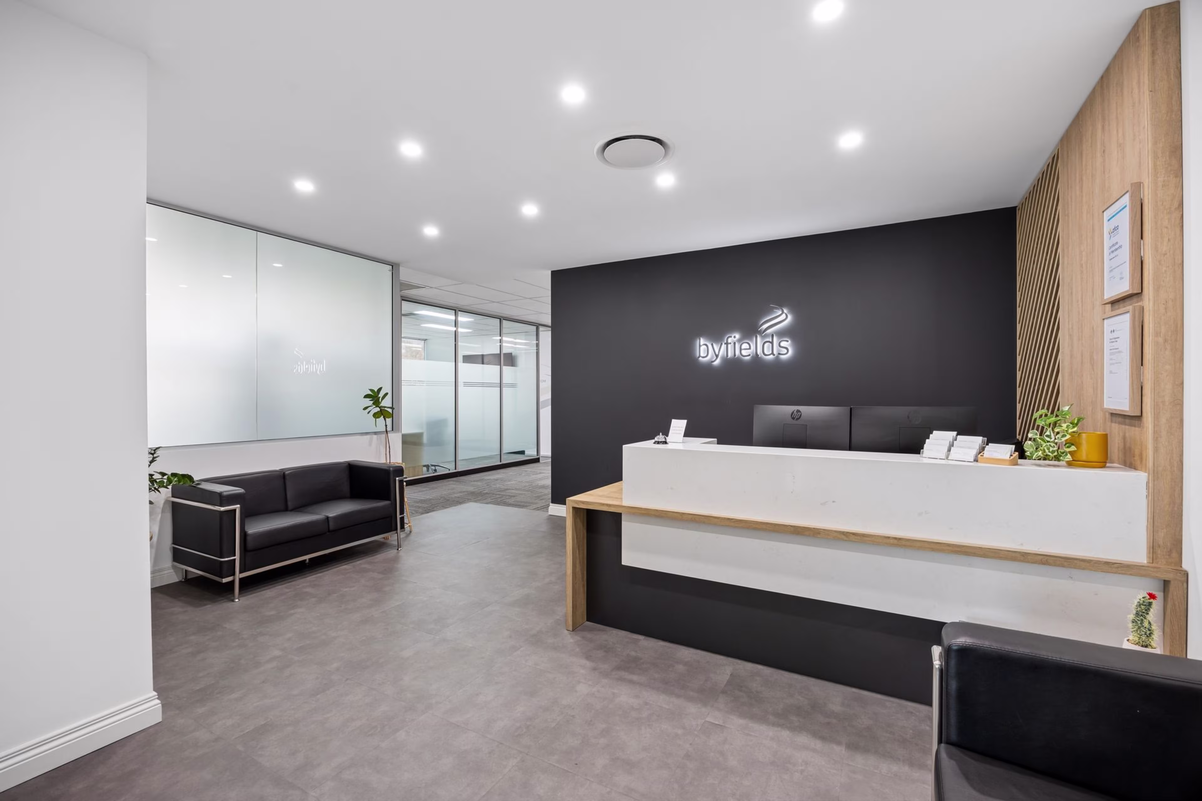 89 Burswood Road