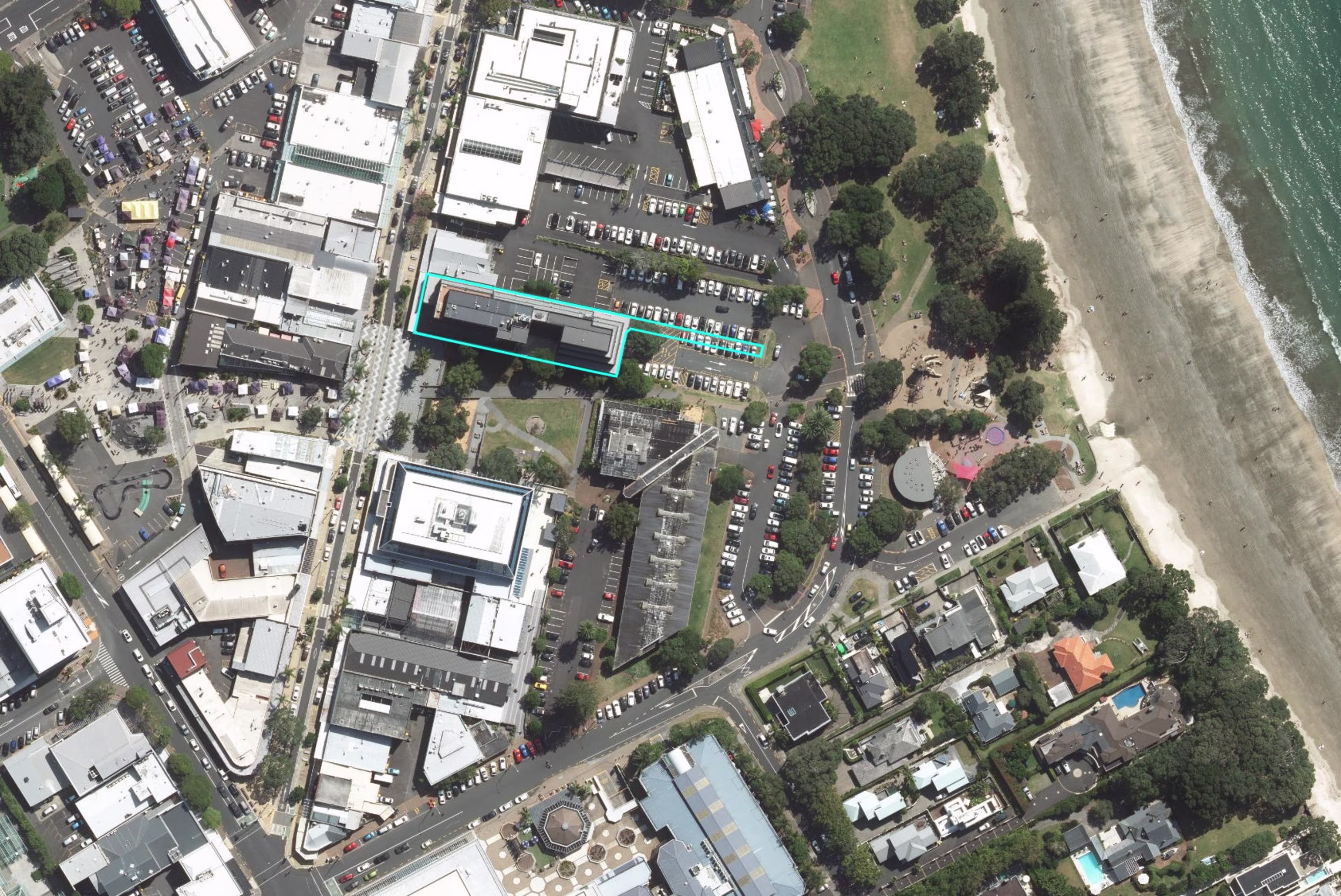 51 Hurstmere Road