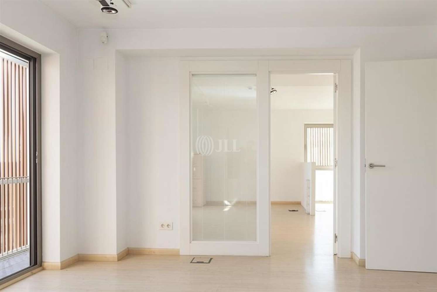 Oficina Sant quirze del vallès, 8205 - Jean Monnet 248-252