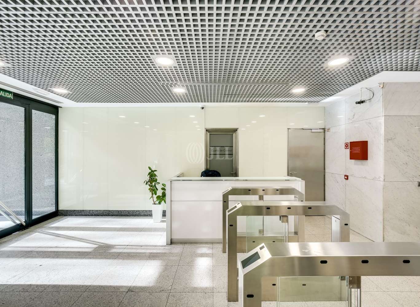 Oficina Madrid, 28035 - Santiago de Compostela 94
