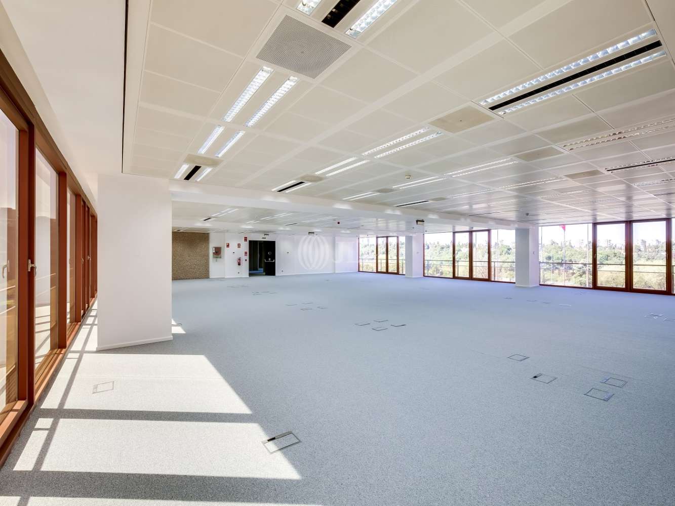 Office Madrid, 28027 - Ed. Pl. de América