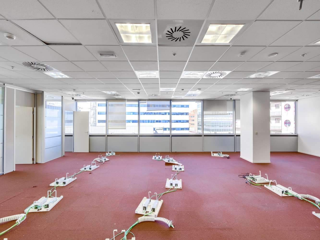 Office Madrid, 28037 - Antalia