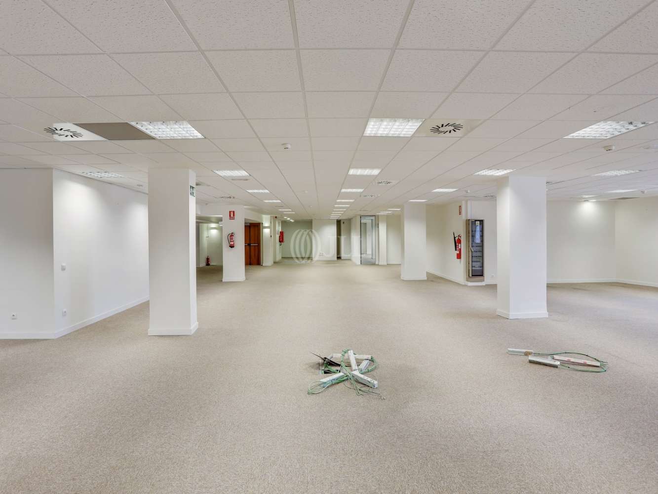 Oficina Madrid, 28020 - Orense 81
