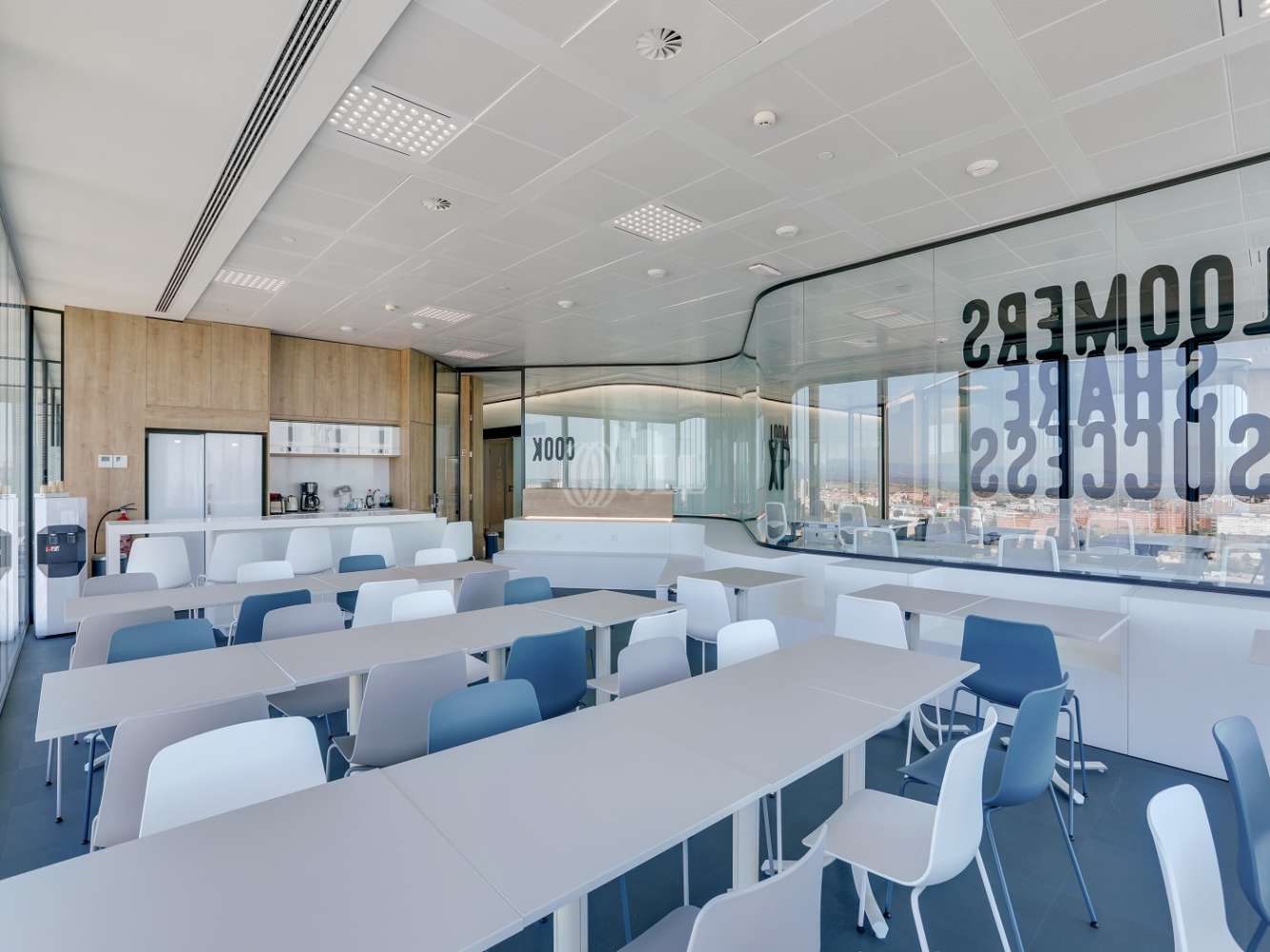 Office Madrid, 28050 - Coworking - Torre Chamartin
