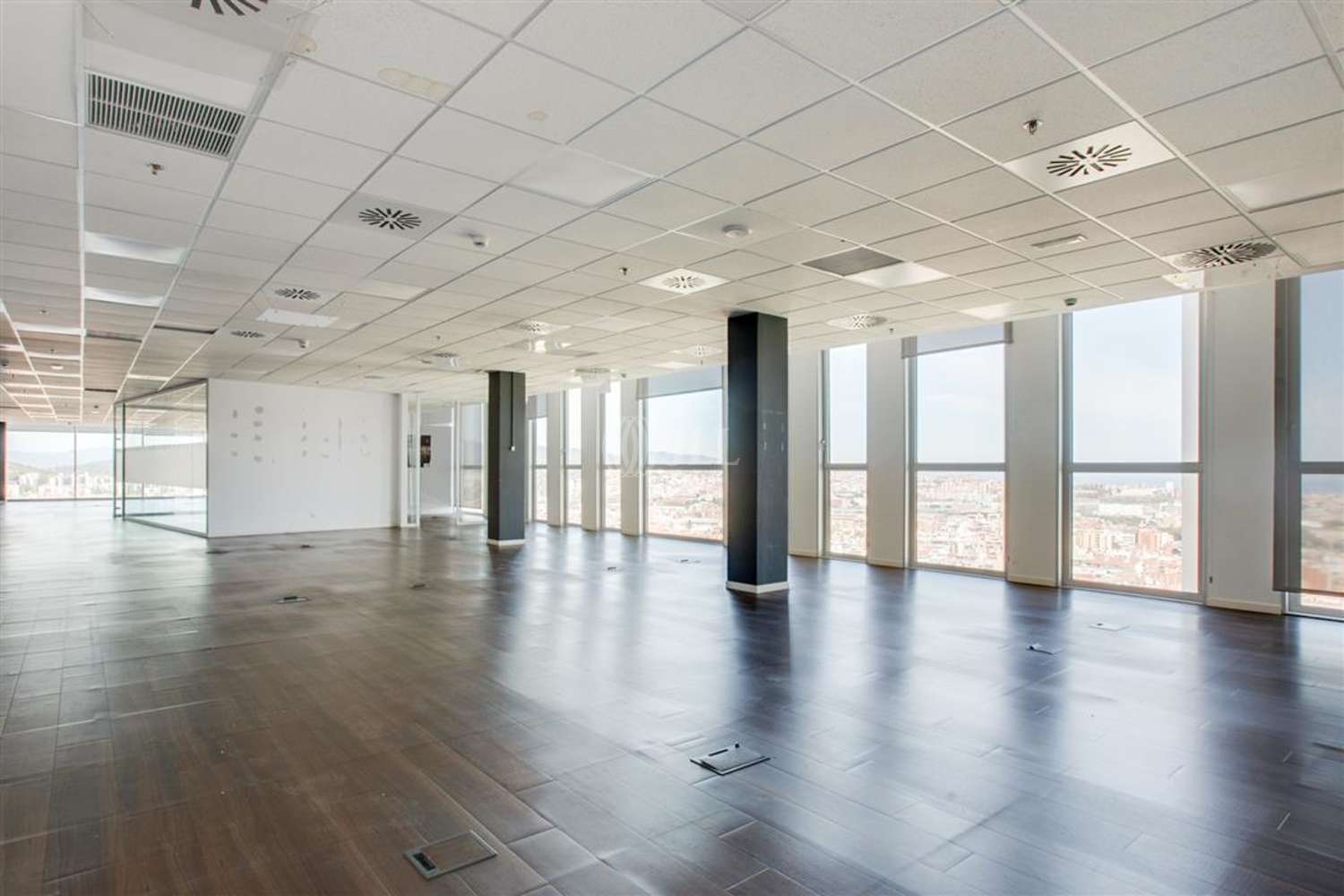 Office Barcelona, 08016 - TORRE MERIDIAN