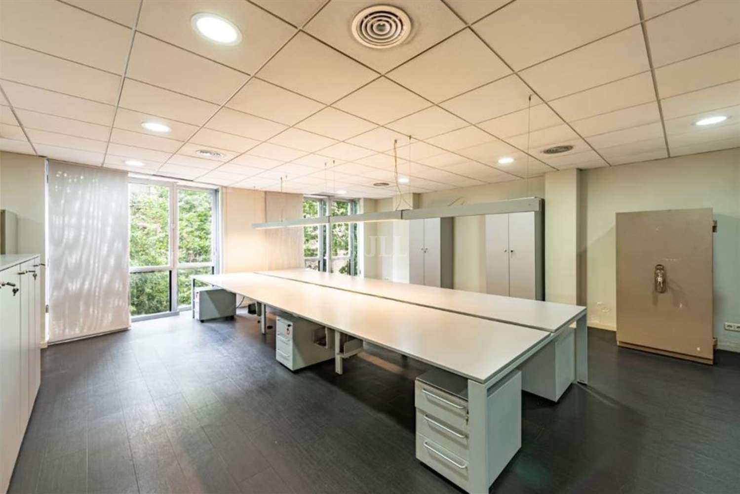 Oficina Barcelona, 08008 - Còrsega 299