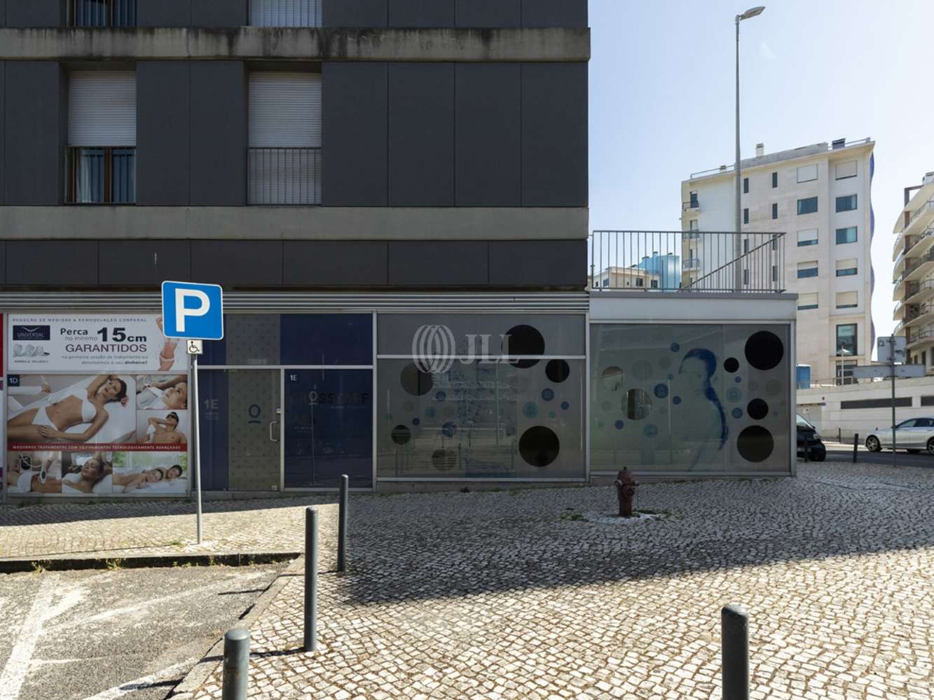 Escritórios Lisboa - Escritório com 3 lugares de estacionamento no Parque das Nações, Lisboa.