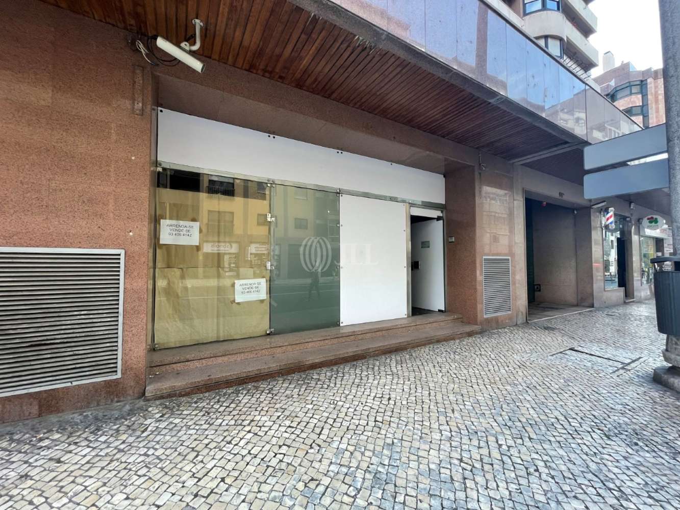 Loja Lisboa - Estrada da Luz 68 | Sete Rios