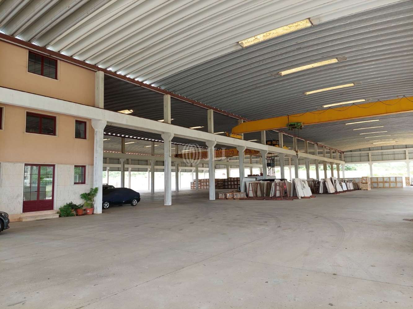Industrial Sintra - Armazém em Pêro Pinheiro
