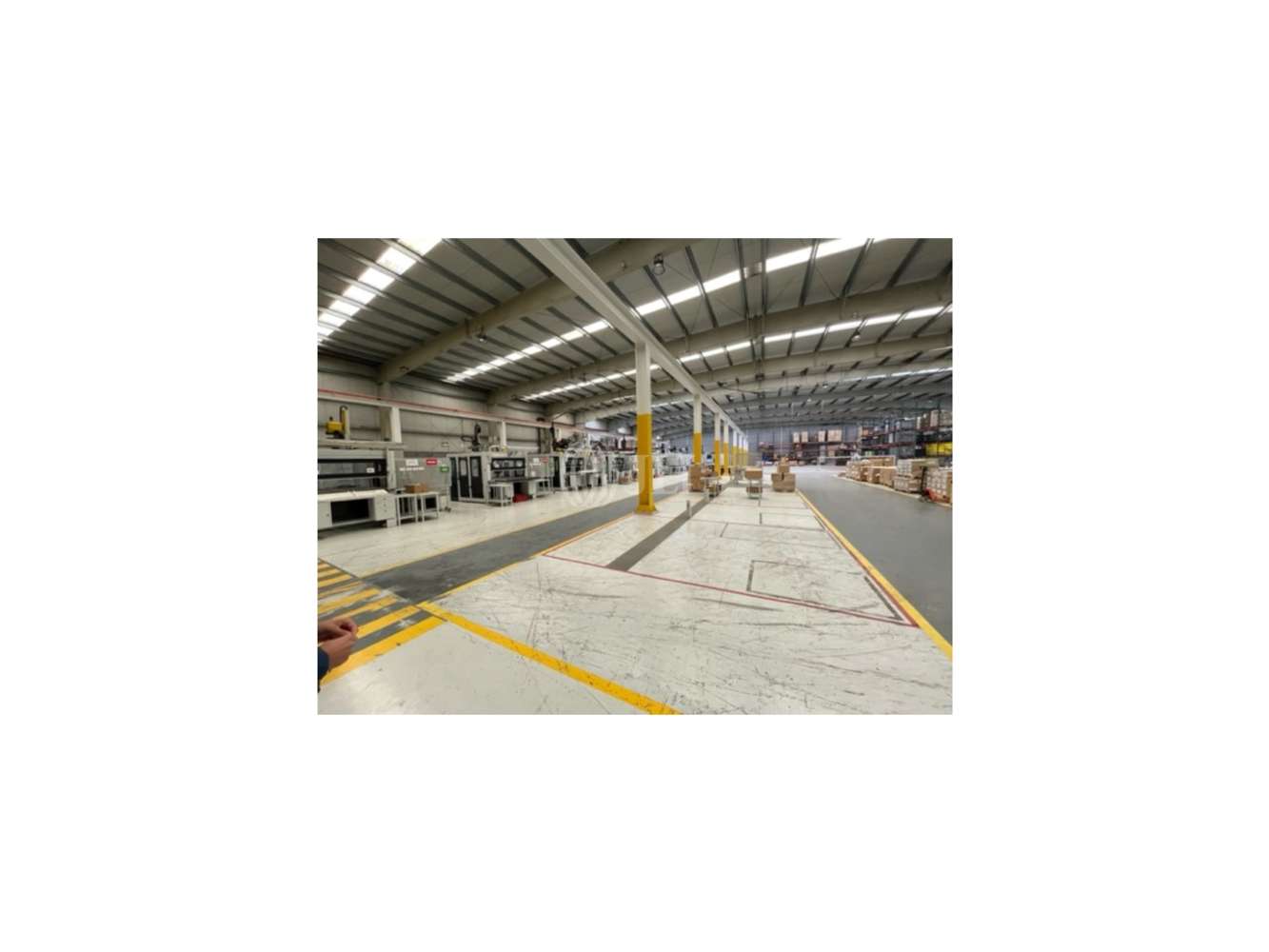Industrial Alenquer - Armazém Carregado