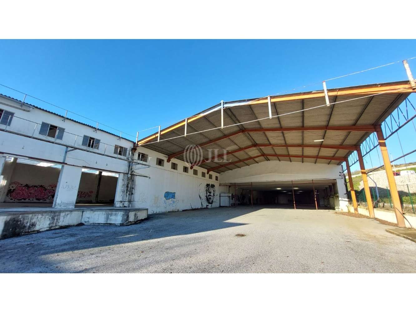 Industrial Torres vedras - Armazém Industrial / Logístico