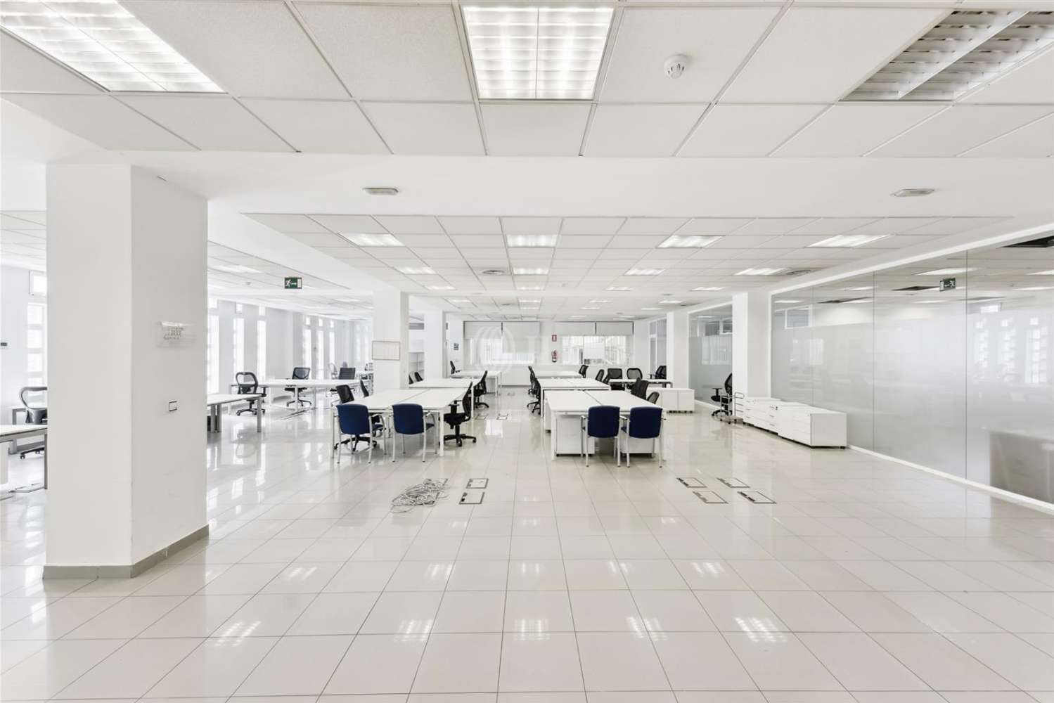 Oficina Madrid, 28037 - Miguel Yuste 12