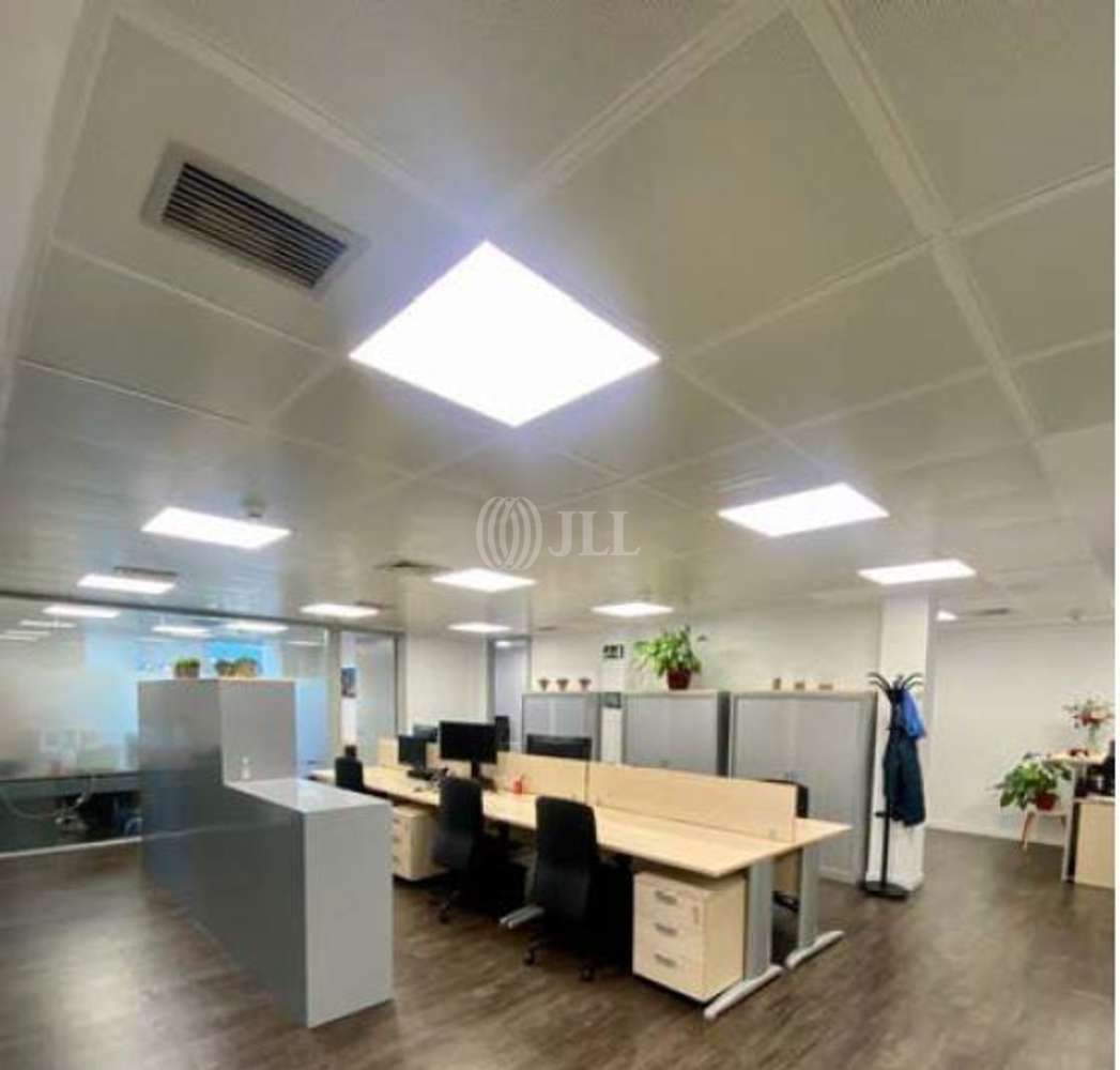 Office Madrid, 28020 - Basílica 19
