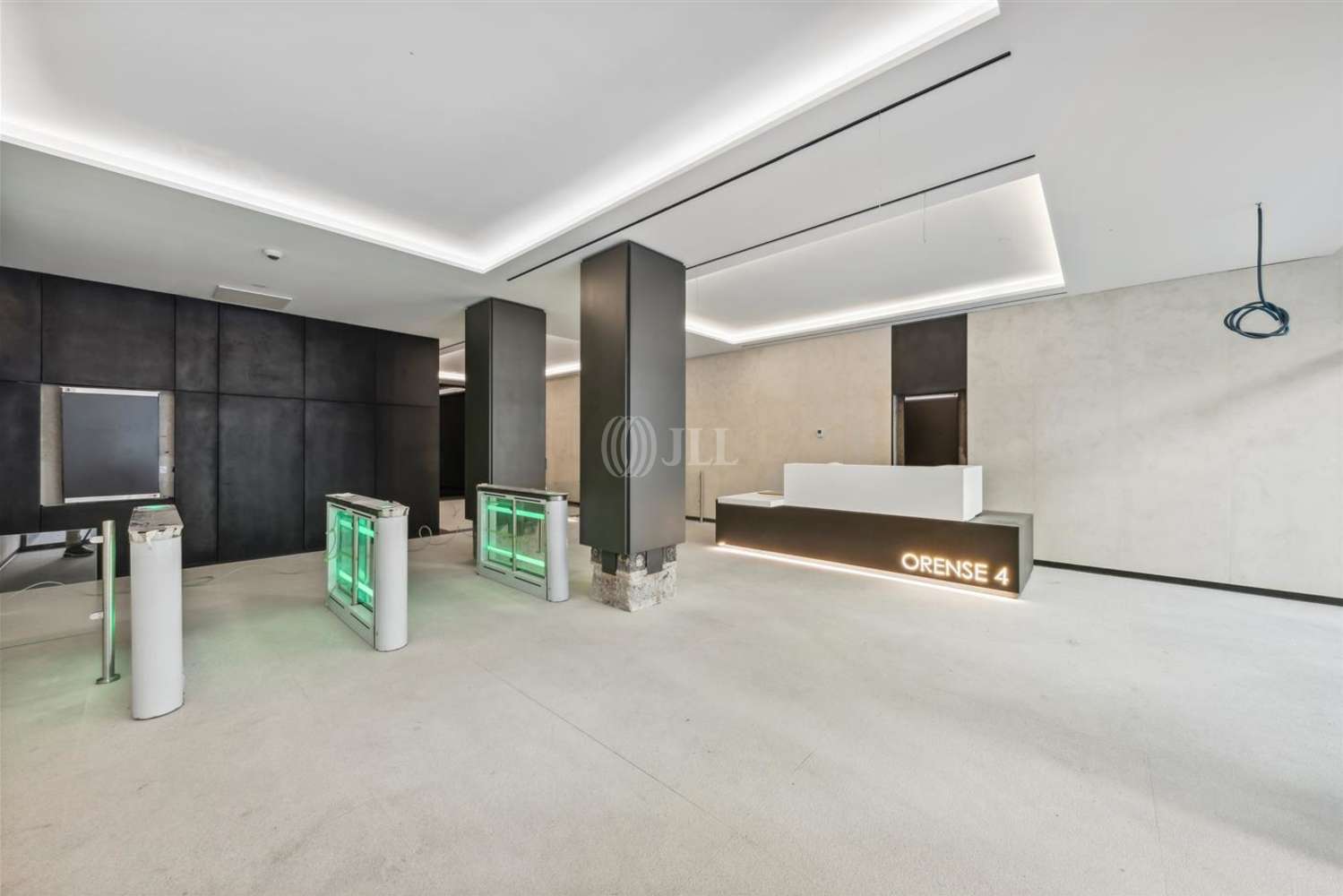 Office Madrid, 28020 - Orense 4