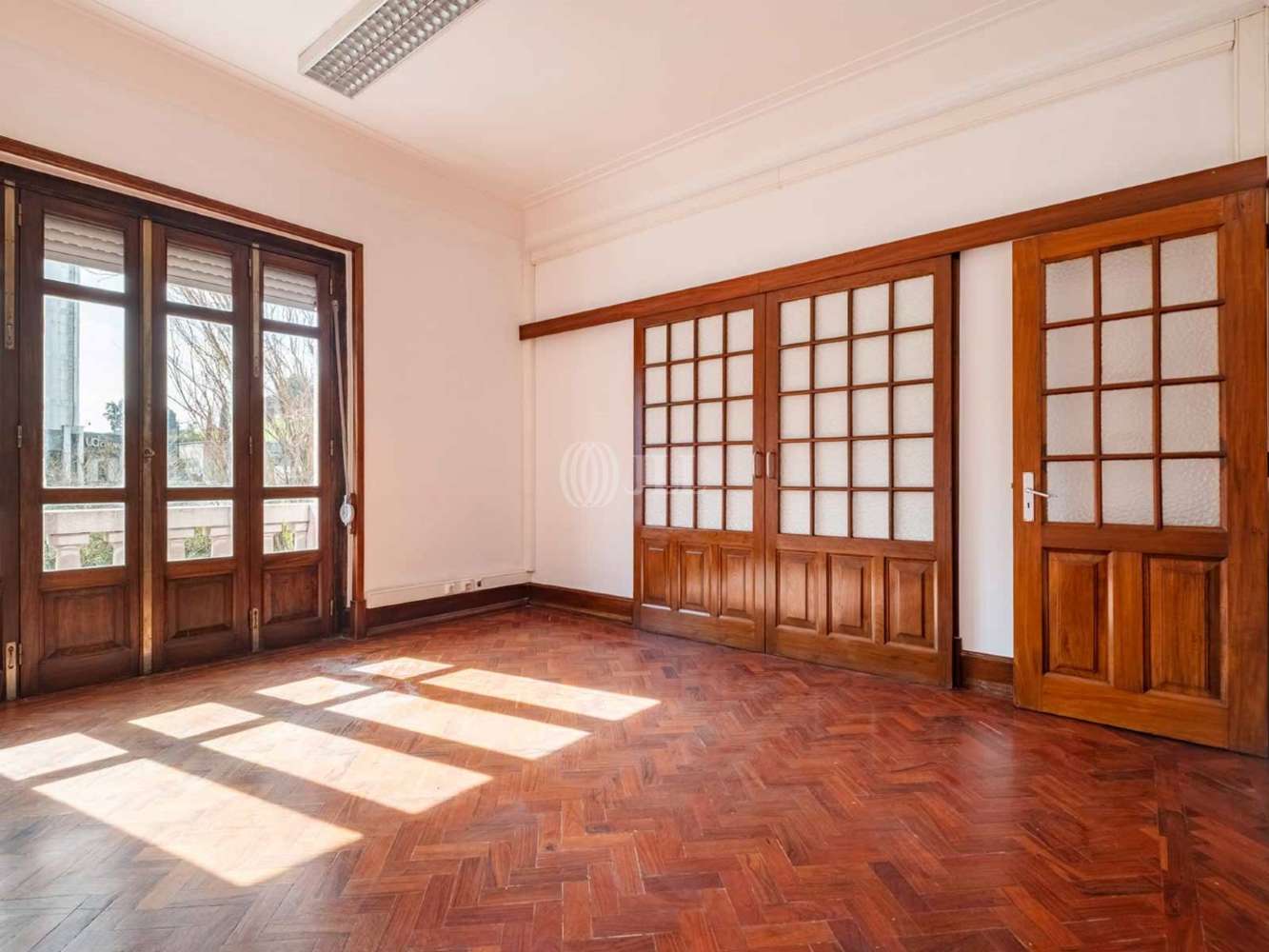 Office Lisboa - Marquês da Fronteira 8