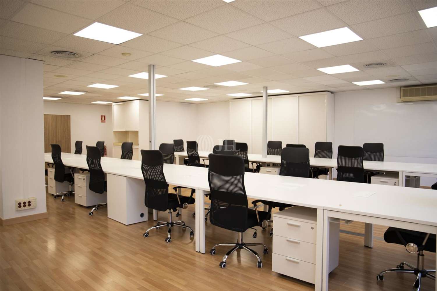 Office Barcelona, 08006 - Riera Sant Miquel 3