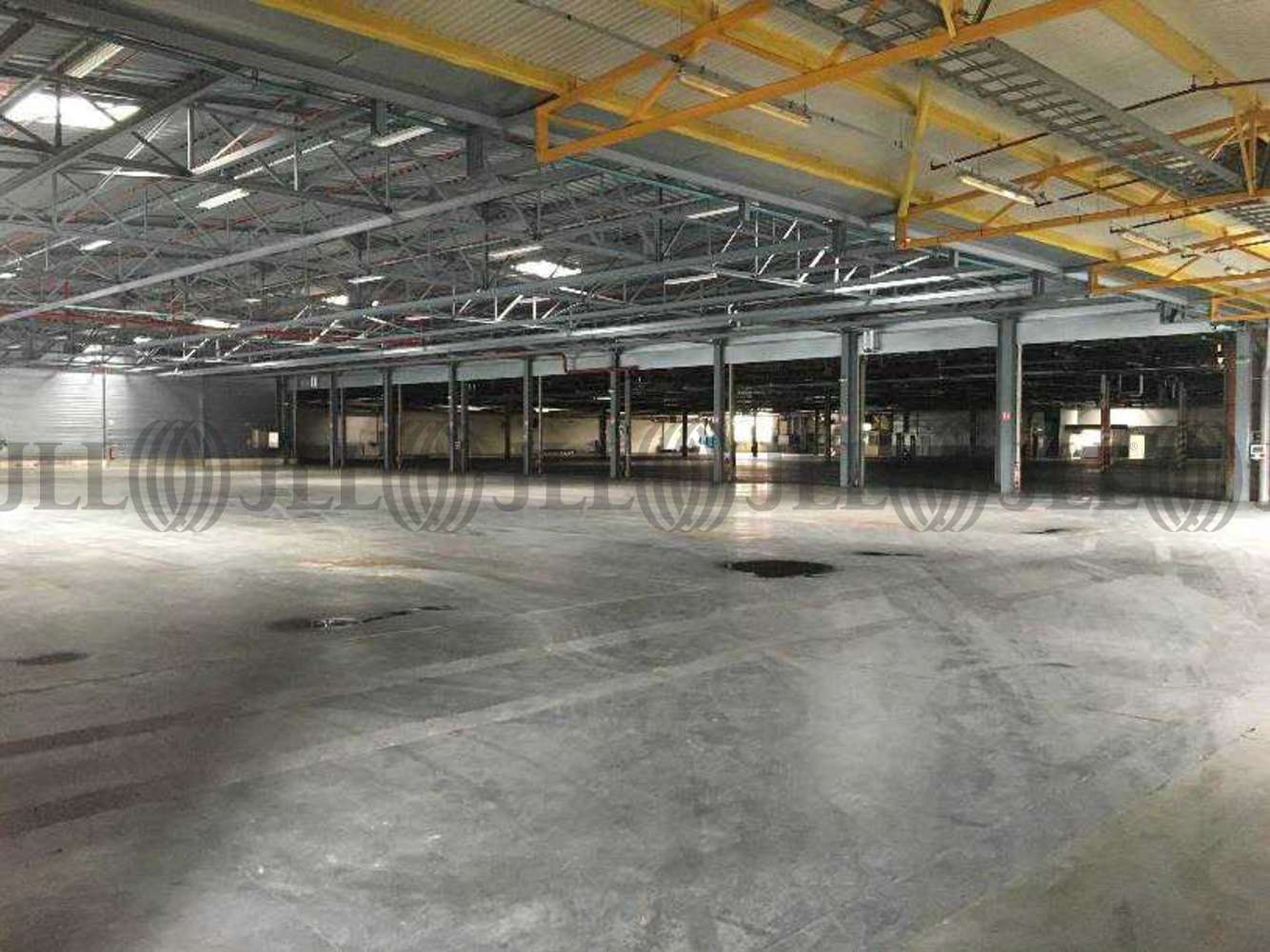 Plateformes logistiques Clairoix, 60200 -  RUE DU BAC A L'AUMONE