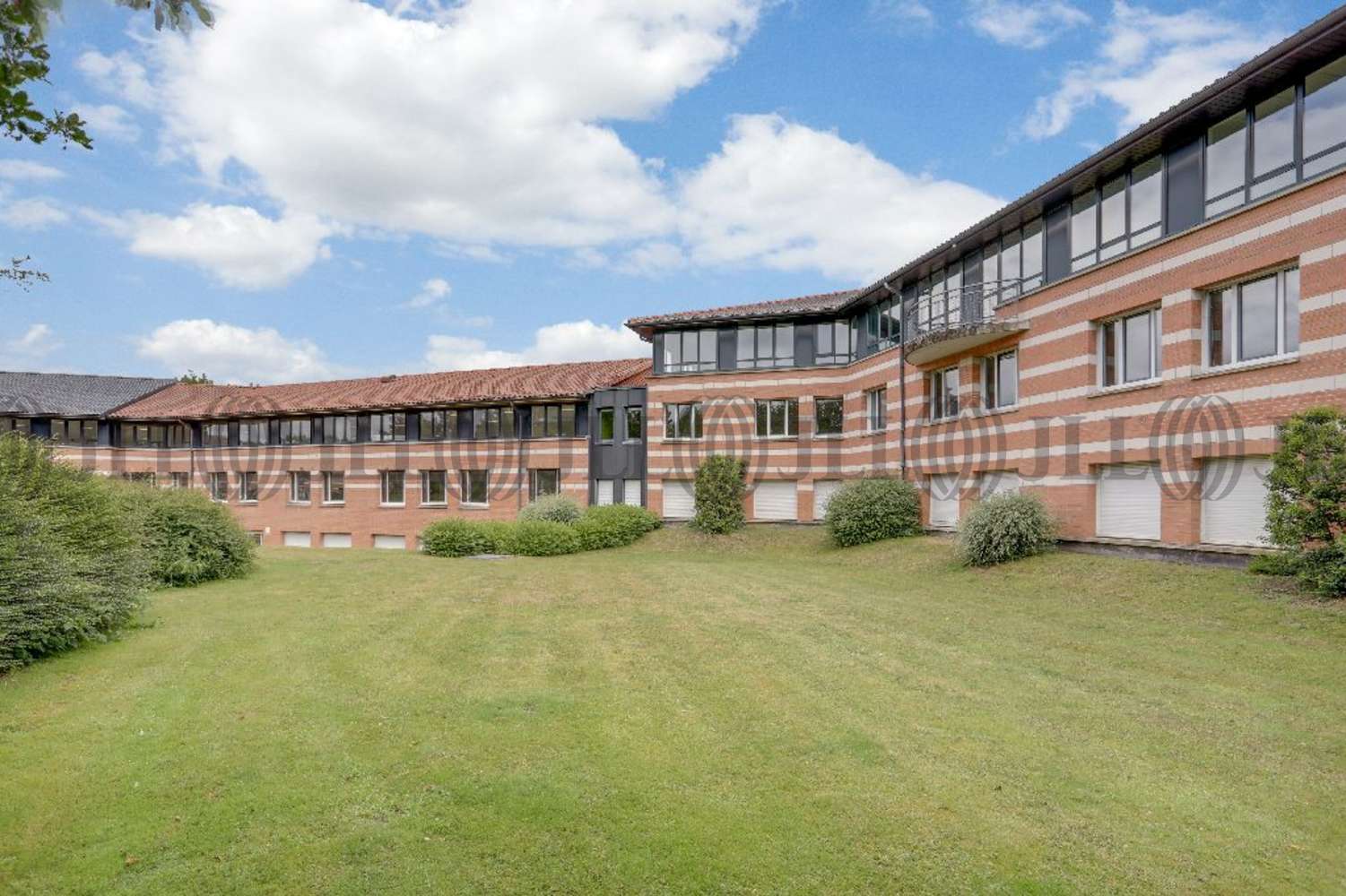 Bureaux Villeneuve d ascq, 59650 - PARC DE LA CIMAISE - BATIMENT F-G