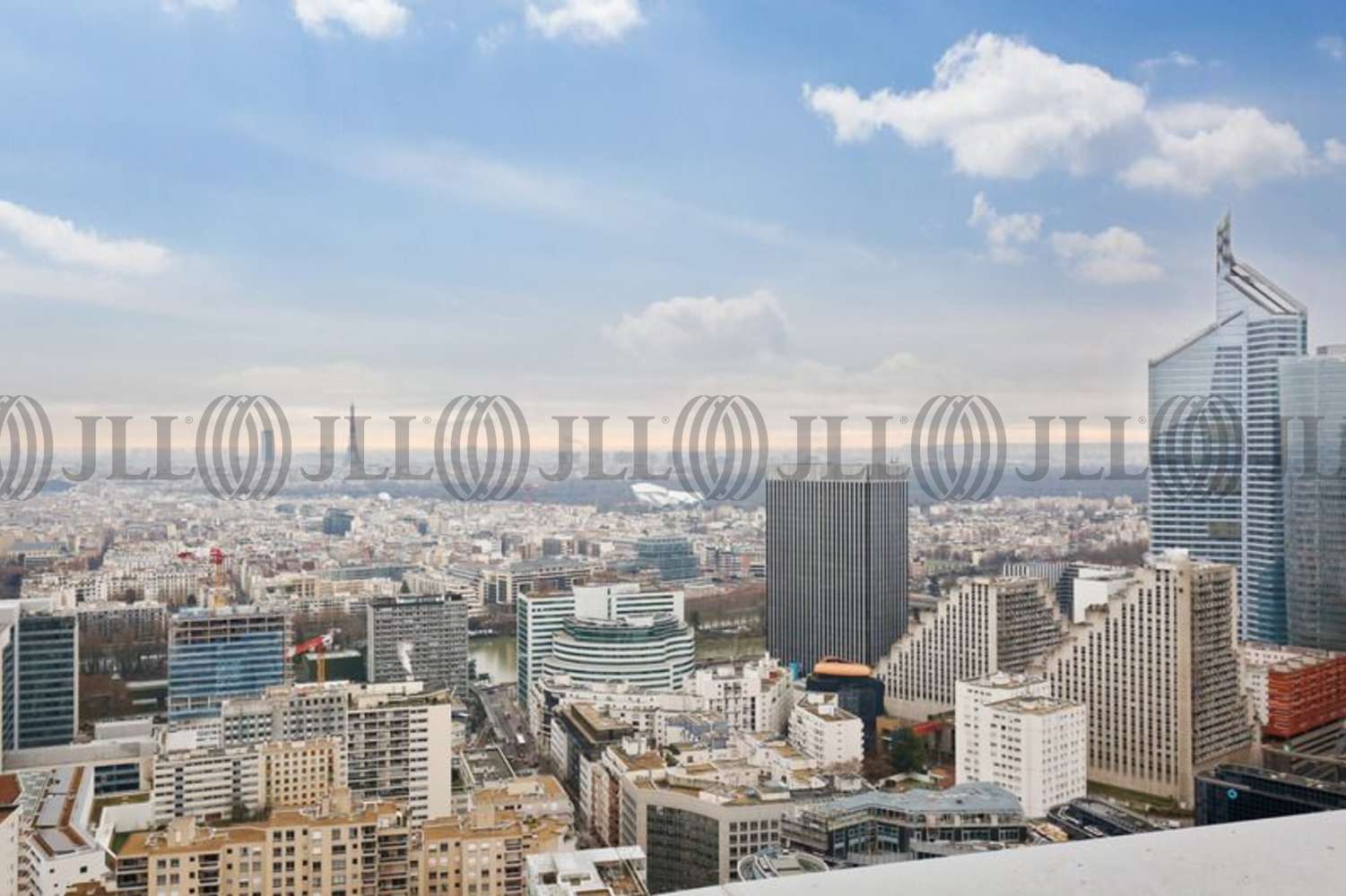 Bureaux Courbevoie, 92400 - TOUR CIEL (POISSONS)
