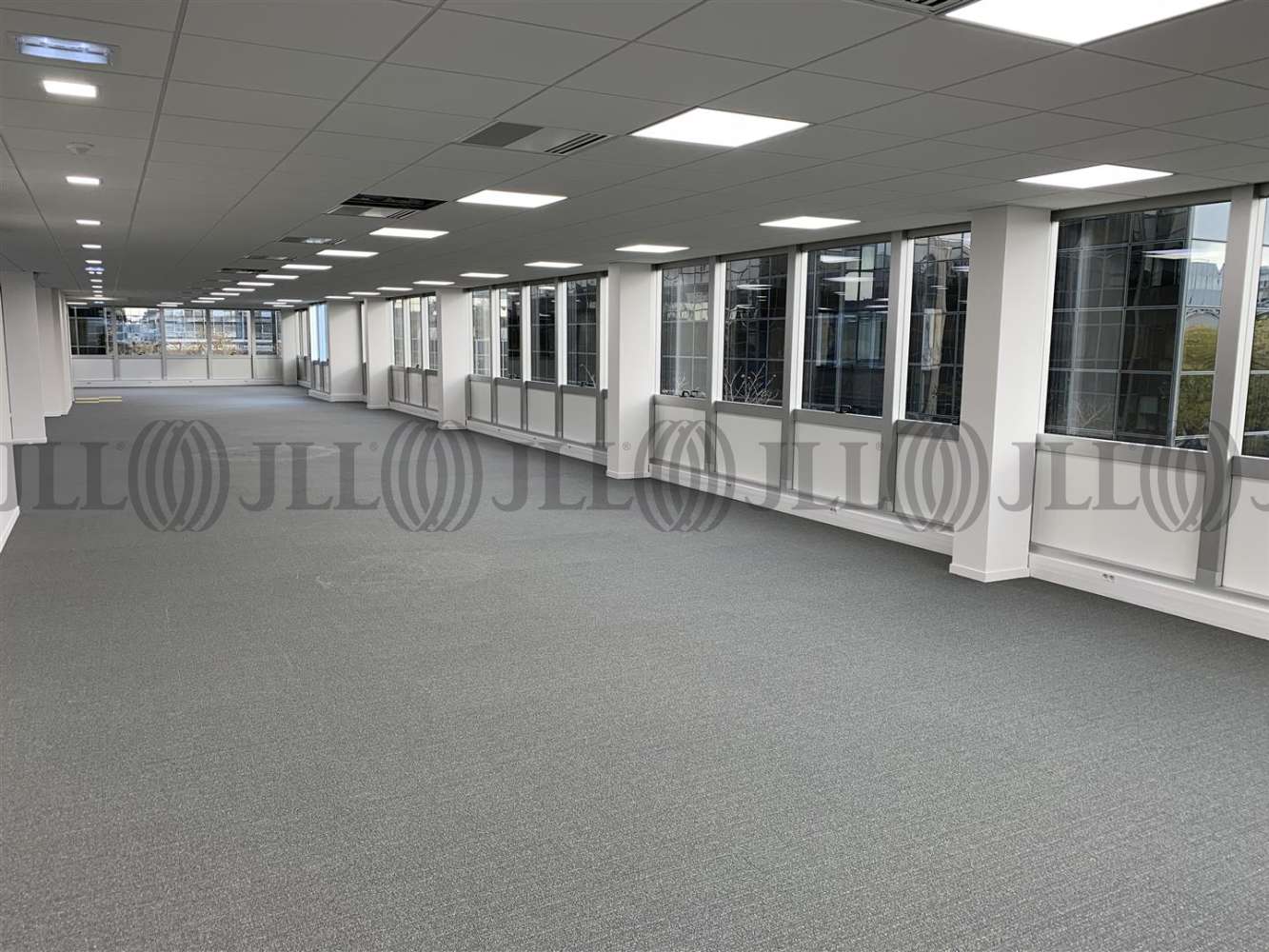 Bureaux Velizy villacoublay, 78140 - VELIZY VALLEY - ARIANE