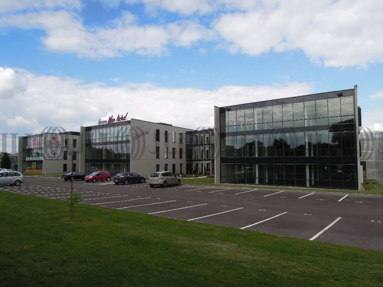 Bureaux St priest, 69800 - TRIOPOLE
