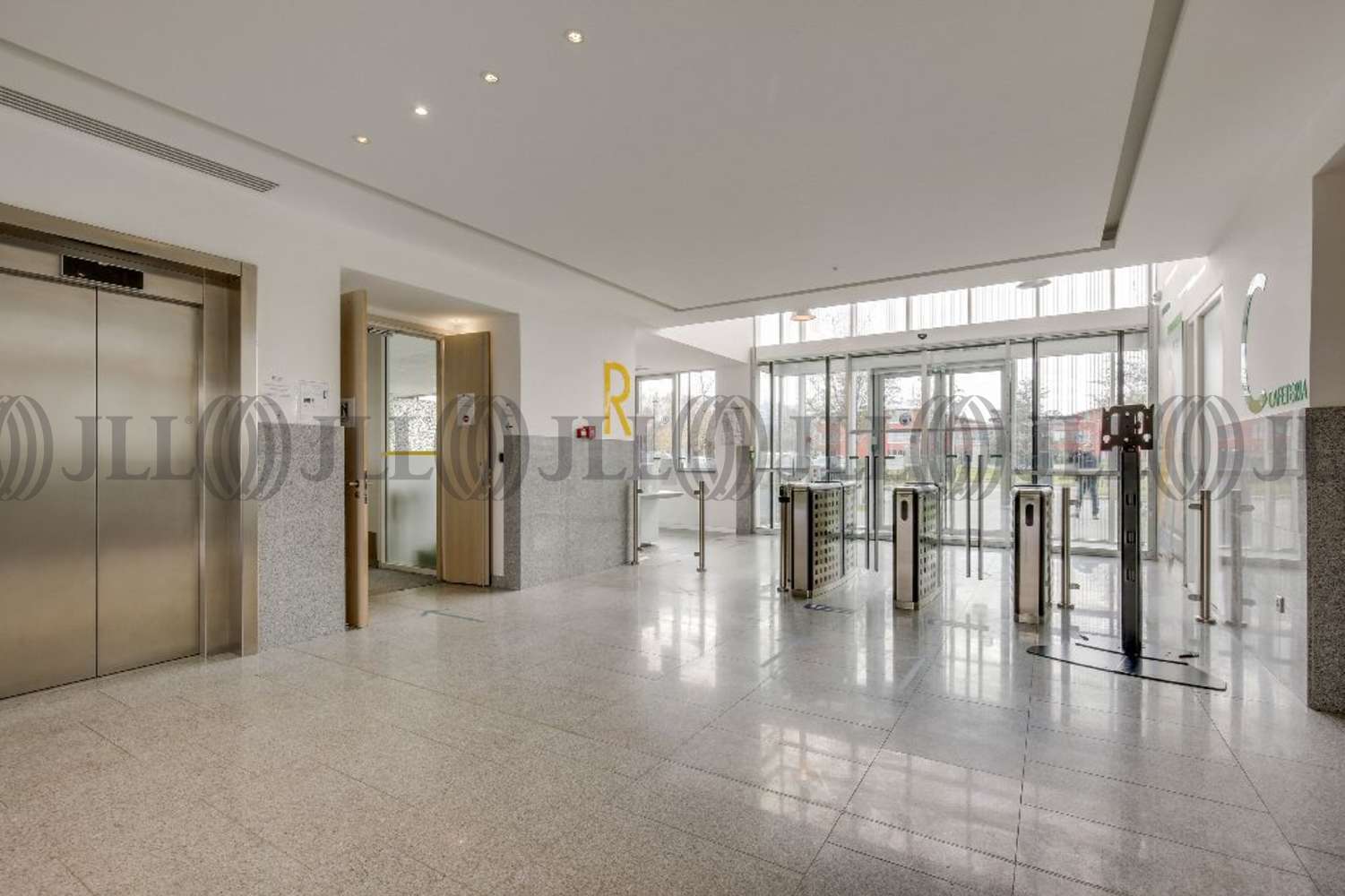 Bureaux Voisins le bretonneux, 78960 - LE VAL SAINT QUENTIN BATIMENT L