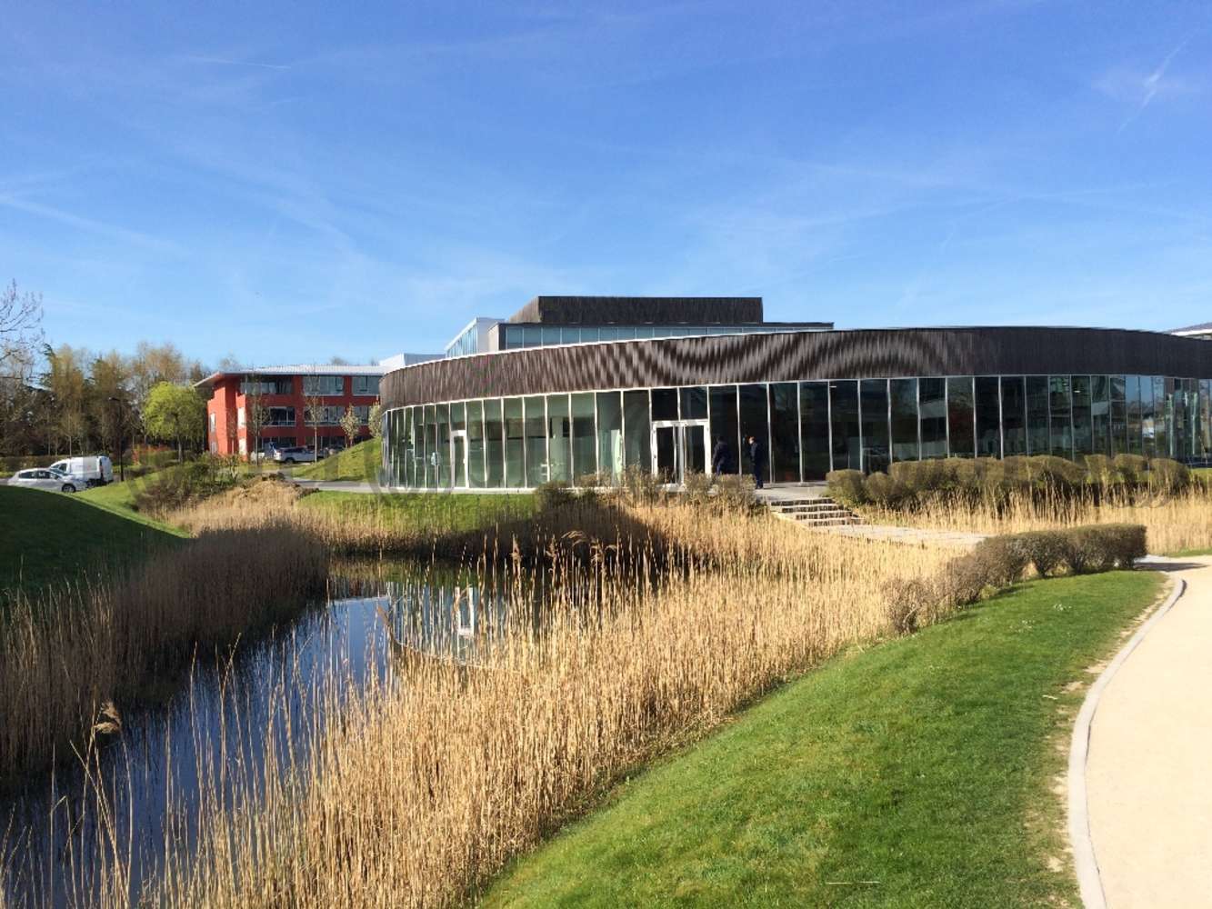 Bureaux Voisins le bretonneux, 78960 - LE VAL SAINT QUENTIN - BÂTIMENT C