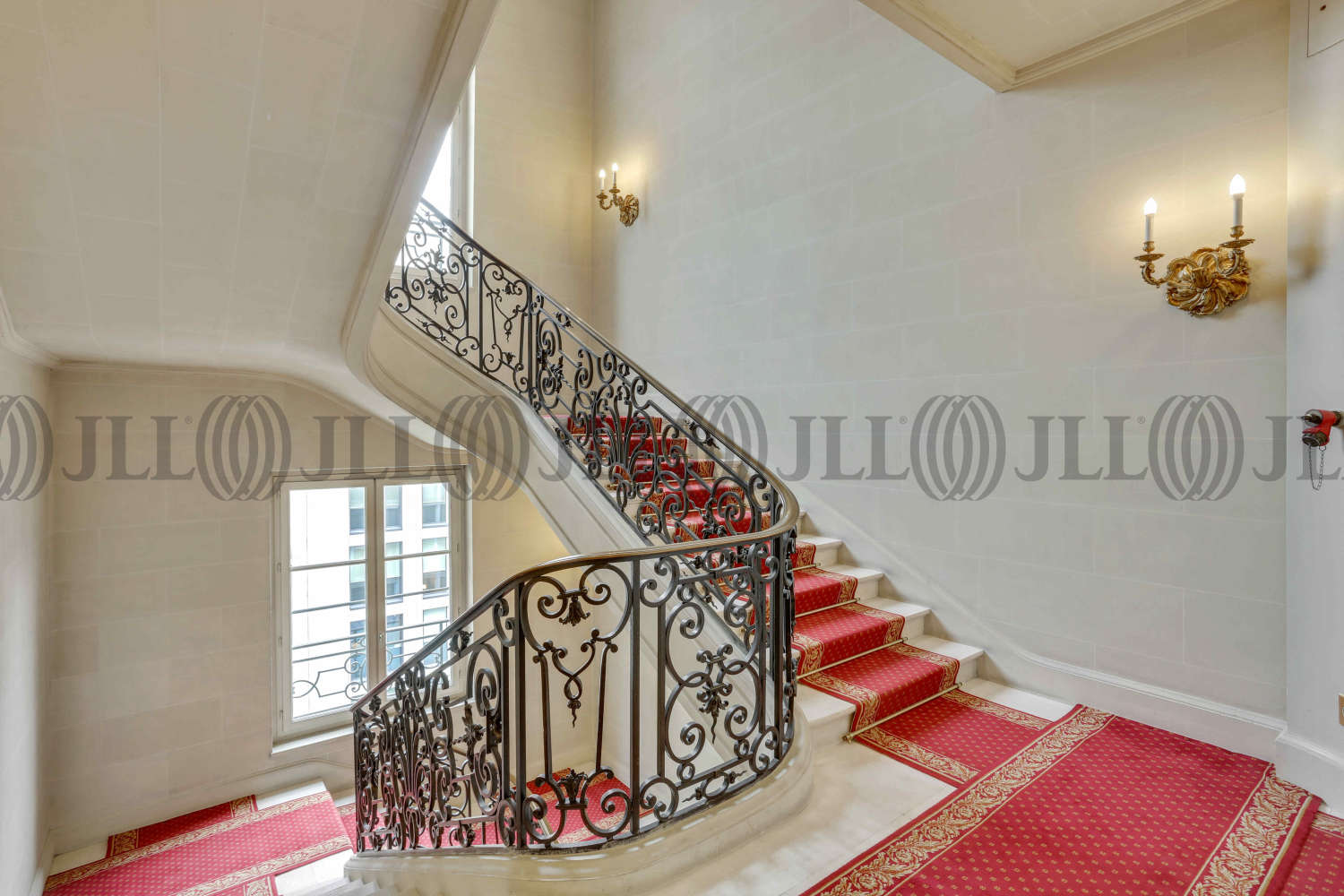 Bureaux Paris, 75008 - 68 AVENUE DES CHAMPS ELYSEES