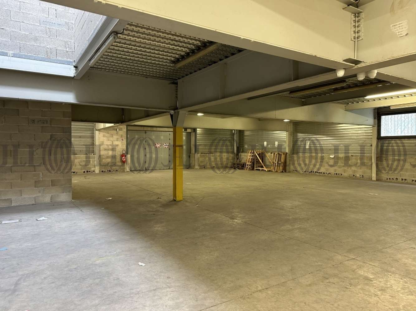 Activités/entrepôt Aubagne, 13400