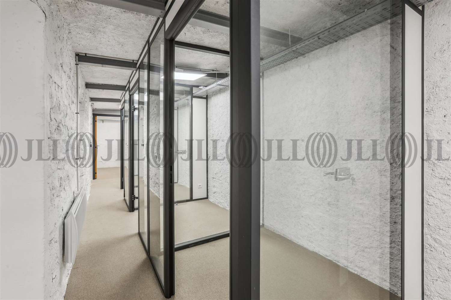 Bureaux Paris, 75009 - 92 RUE MARGUERITE DE ROCHECHOUART