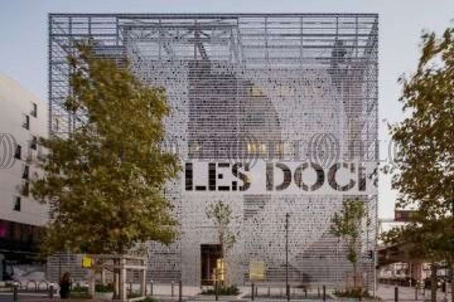 Commerces Marseille, 13002 - LES DOCKS VILLAGE
