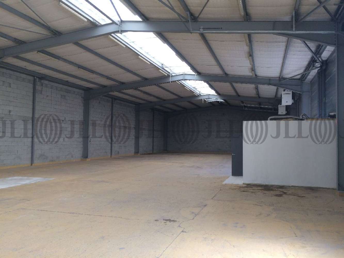 Activités/entrepôt St priest, 69800 - 21 RUE DU LYONNAIS