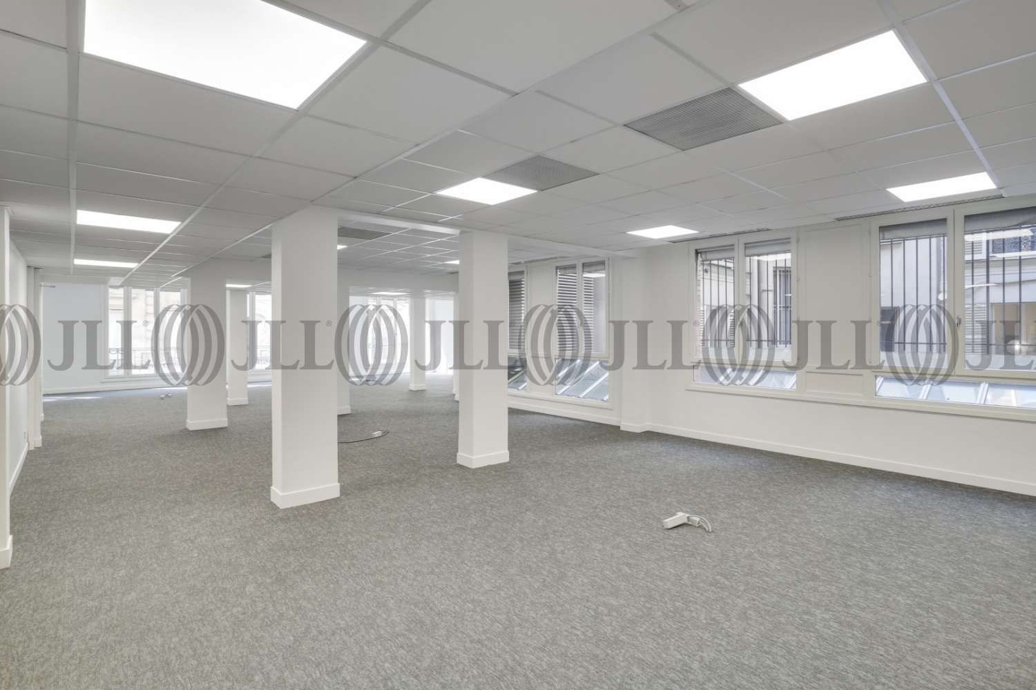Bureaux Paris, 75008 - 28 RUE CAMBACERES
