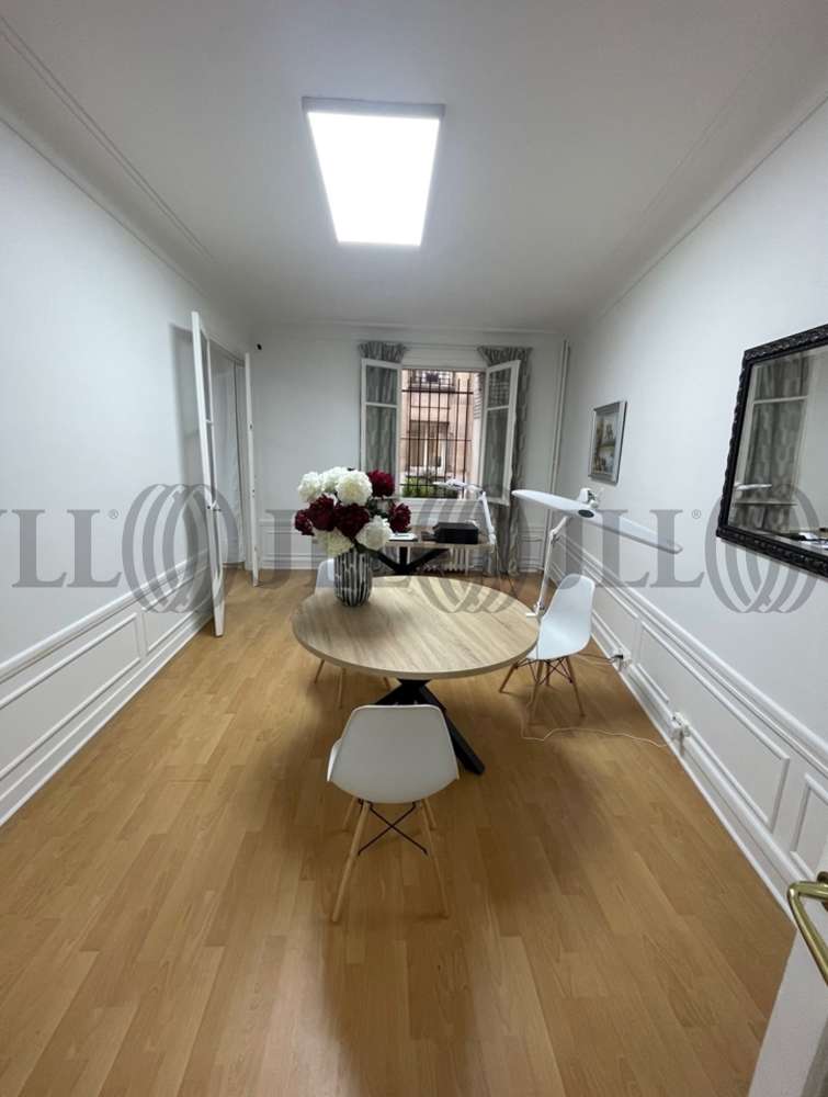 Bureaux Paris, 75116 - 157 AVENUE DE MALAKOFF