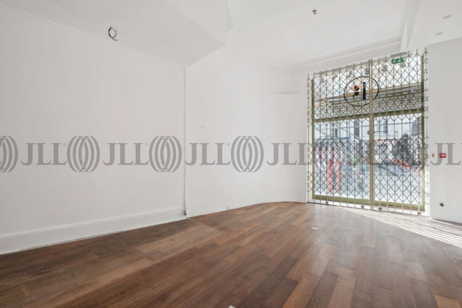 Commerces Paris, 75008 - EX. MAISON BOURGEAT