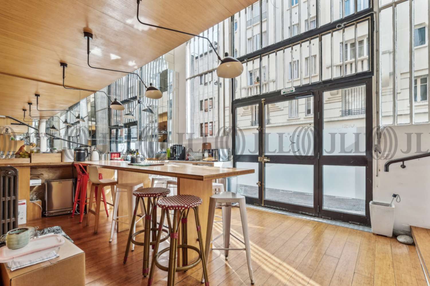 Bureaux Paris, 75015 - 32 RUE MATHURIN REGNIER