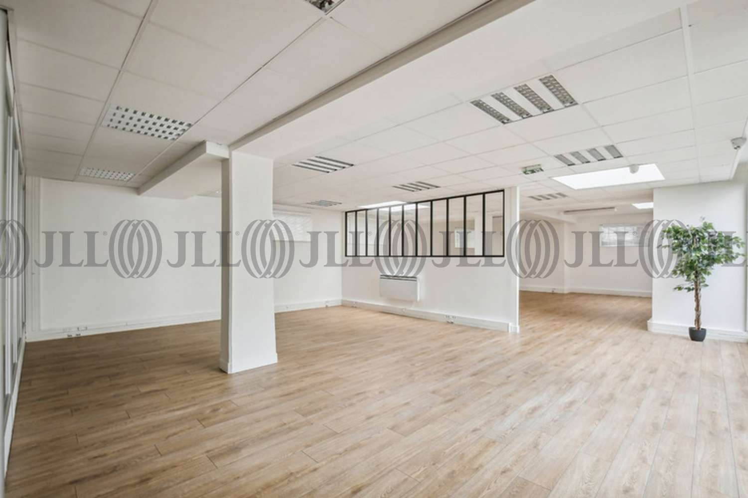 Bureaux Courbevoie, 92400 - 10 RUE ROUGET DE LISLE