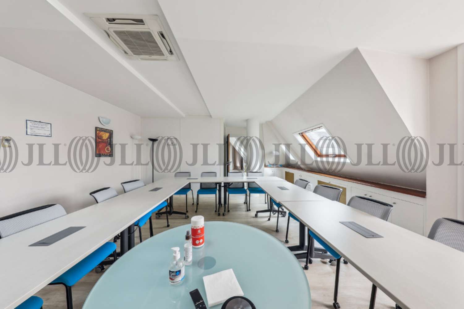 Bureaux Paris, 75008 - 33 RUE DE NAPLES