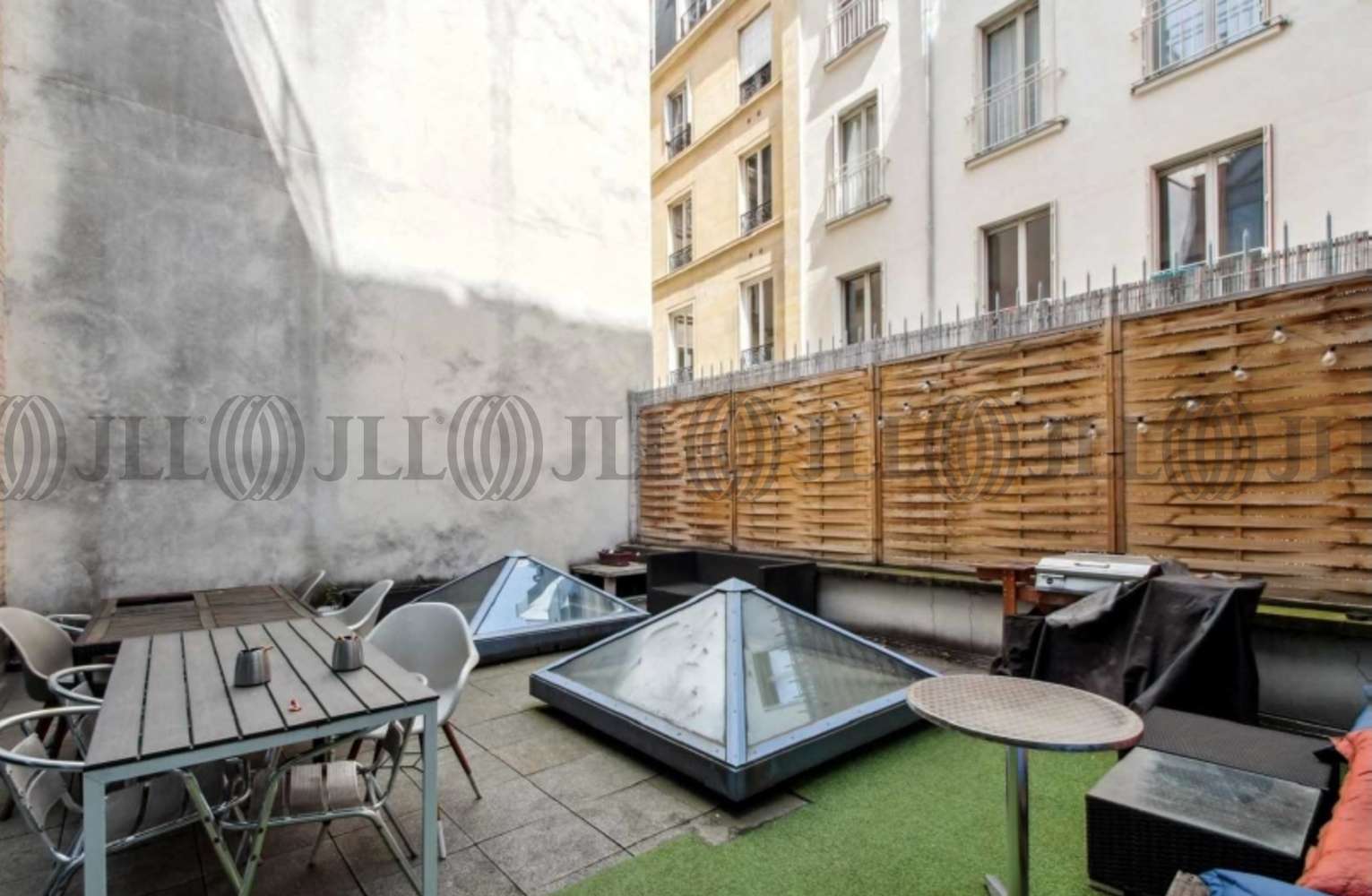 Bureaux Paris, 75009 - 24 RUE CHAUCHAT