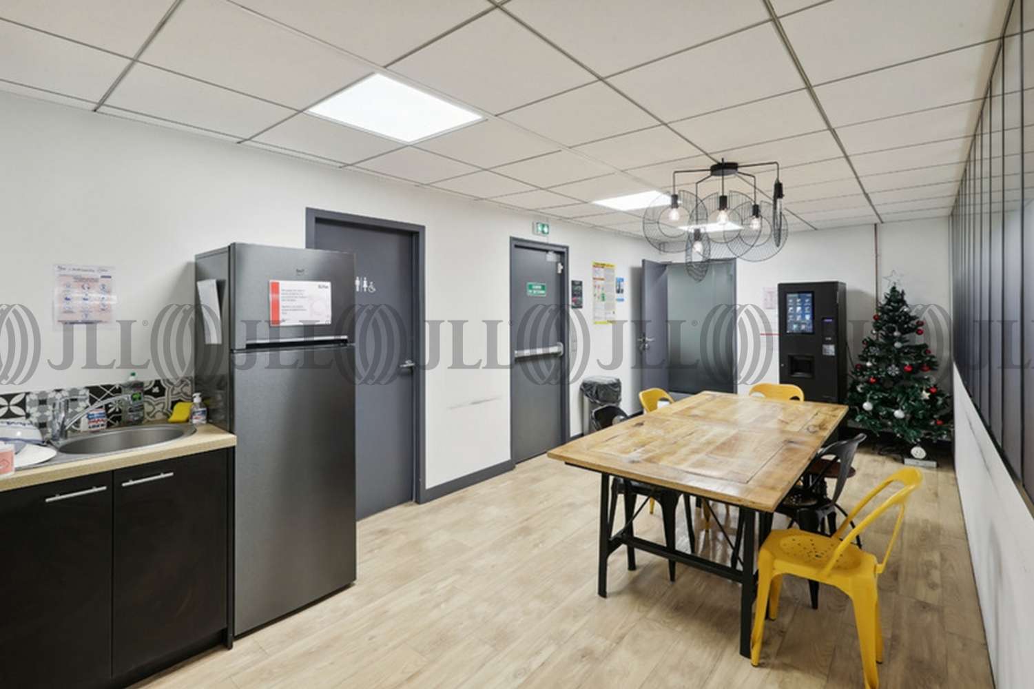 Bureaux Levallois perret, 92300 - 80-82 RUE ANATOLE FRANCE