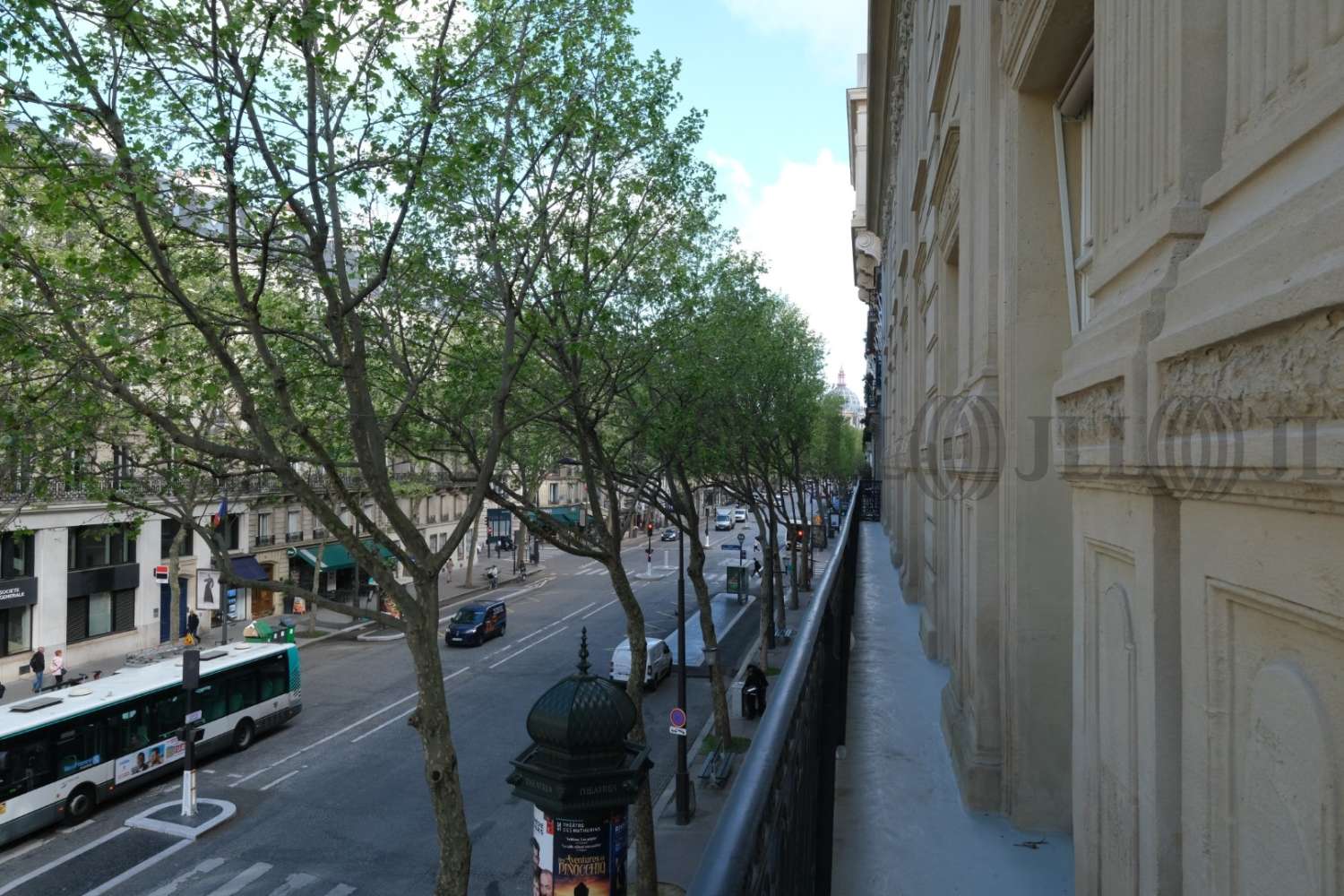 bureaux a louer 75008 Ile de France PARIS 89529 JLL France