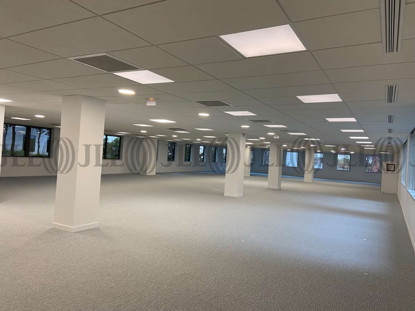 bureaux à louer CAP DE SEINE 94200 IledeFrance IVRY SUR SEINE