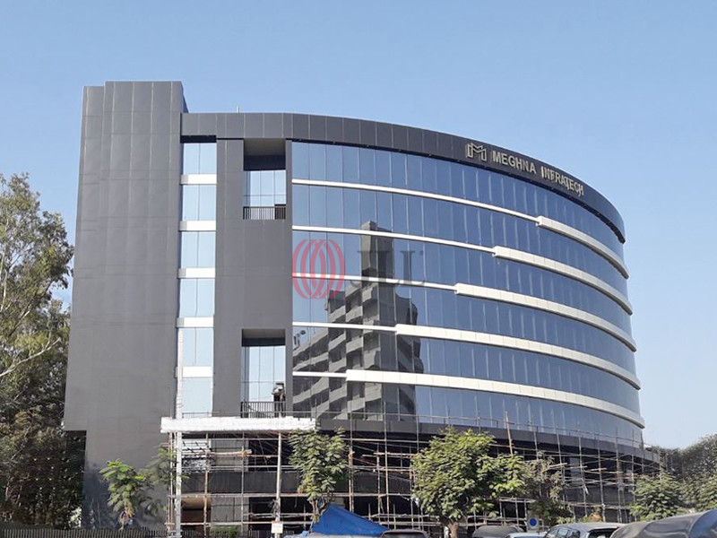 Shapoorji Towers 5922/A & 1B, Shapoorwadi, Adarsh Nagar, Beside