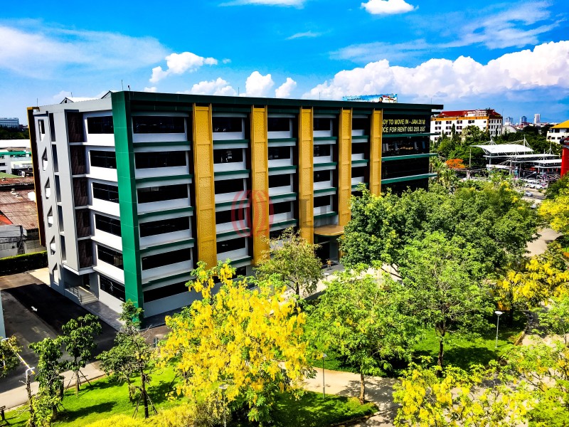 Airport Business Park Chiang Mai property.jll.co.th